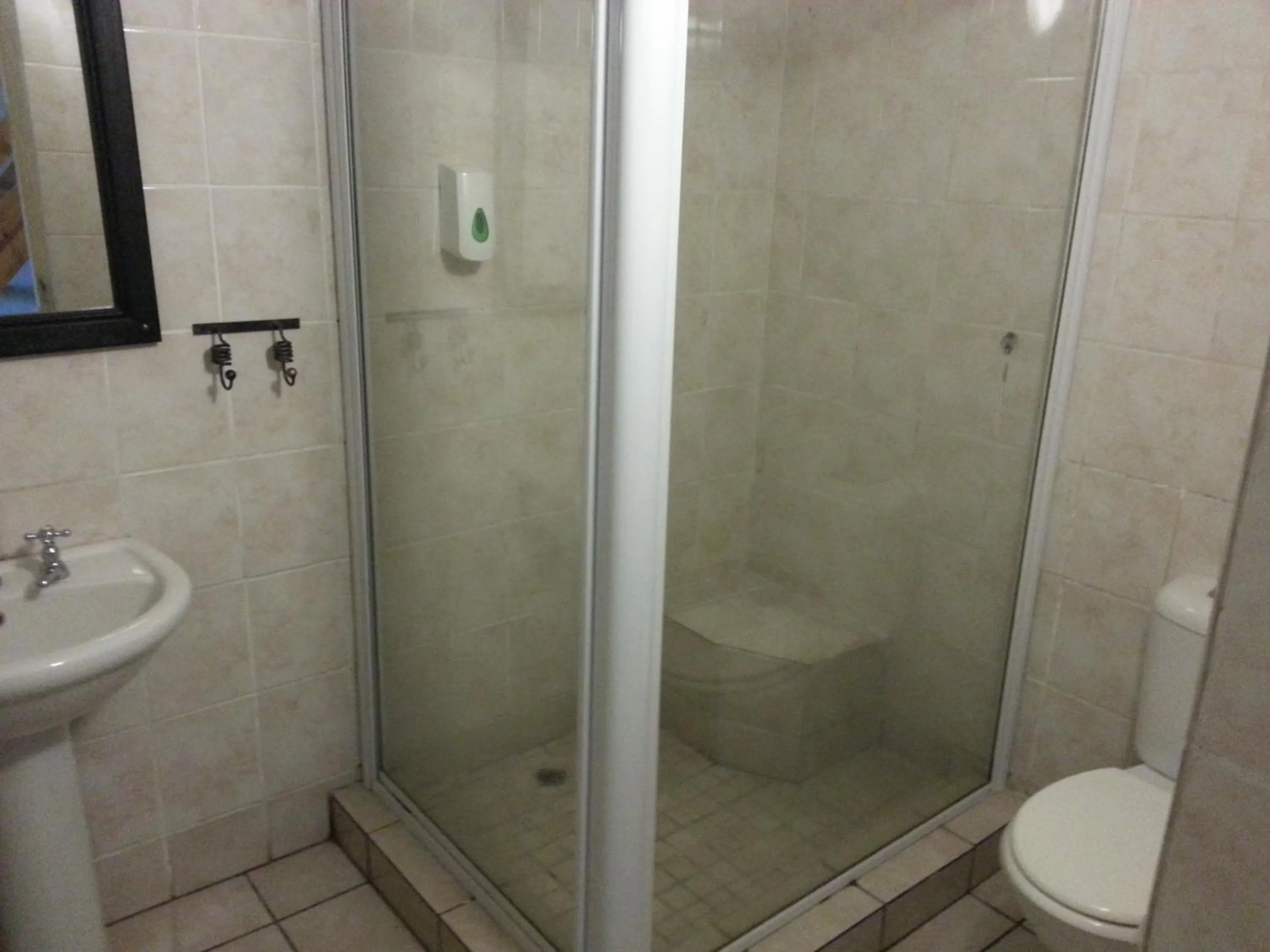 Bathroom in eBundu Lodge