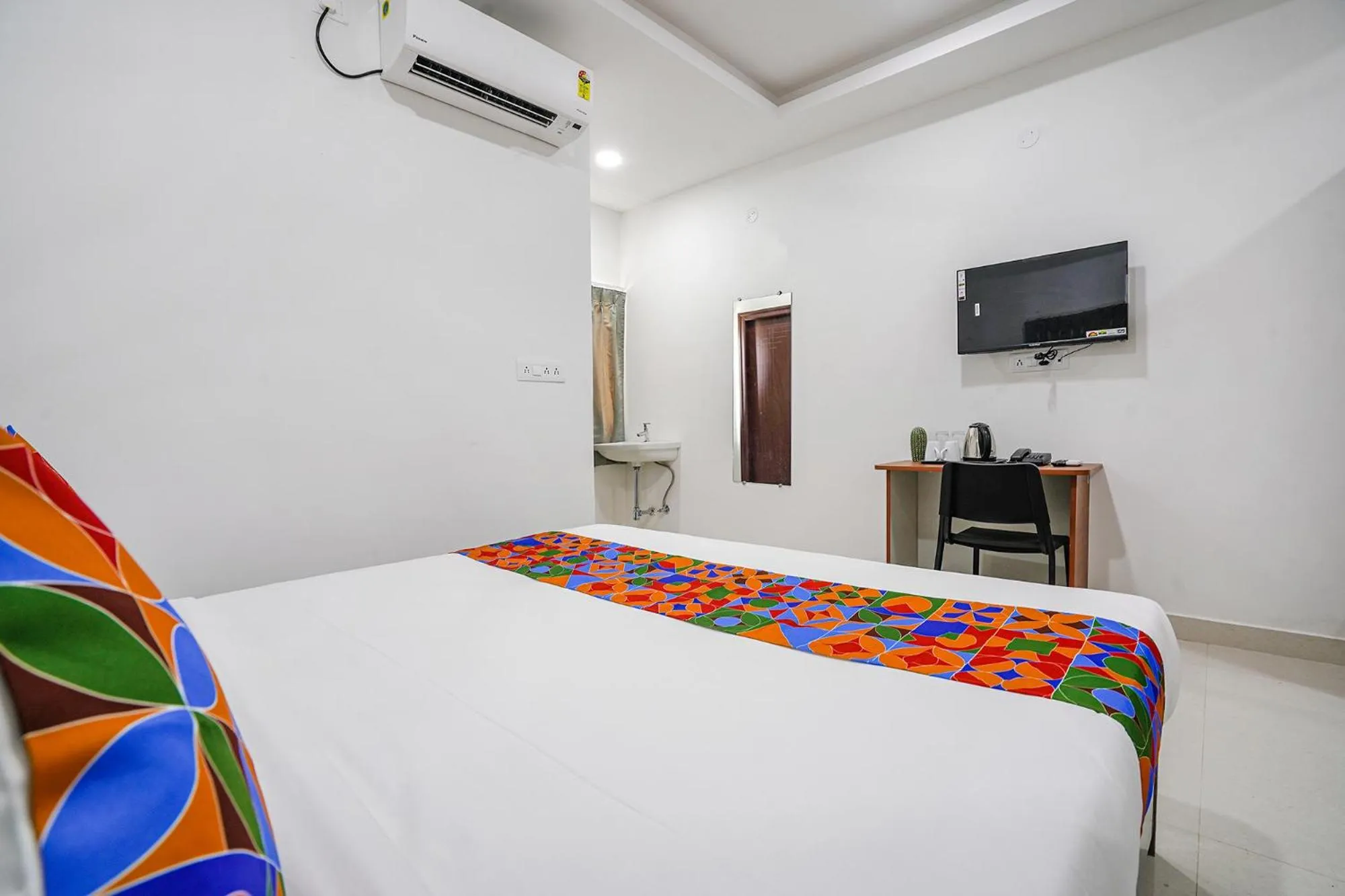 Bed in FabHotel Rooms 27 - Nr Hitech City
