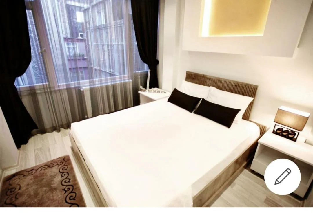 Bed in Balance Hotel Taksim