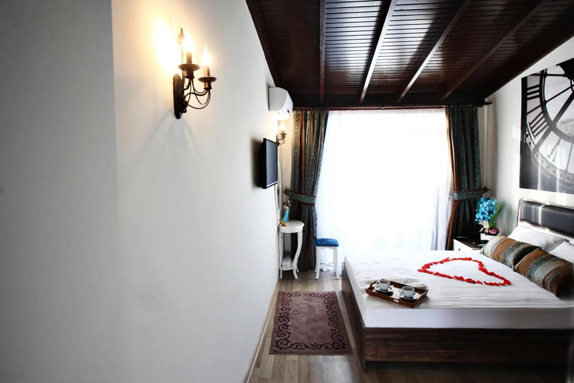 Photo of the whole room, Bed in Balance Hotel Taksim