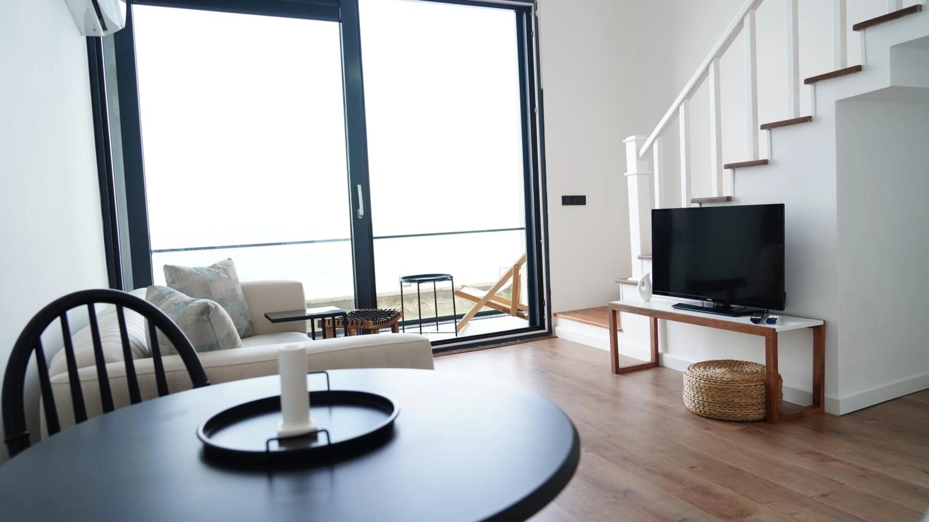 TV and multimedia in Mehmetbey Çaka