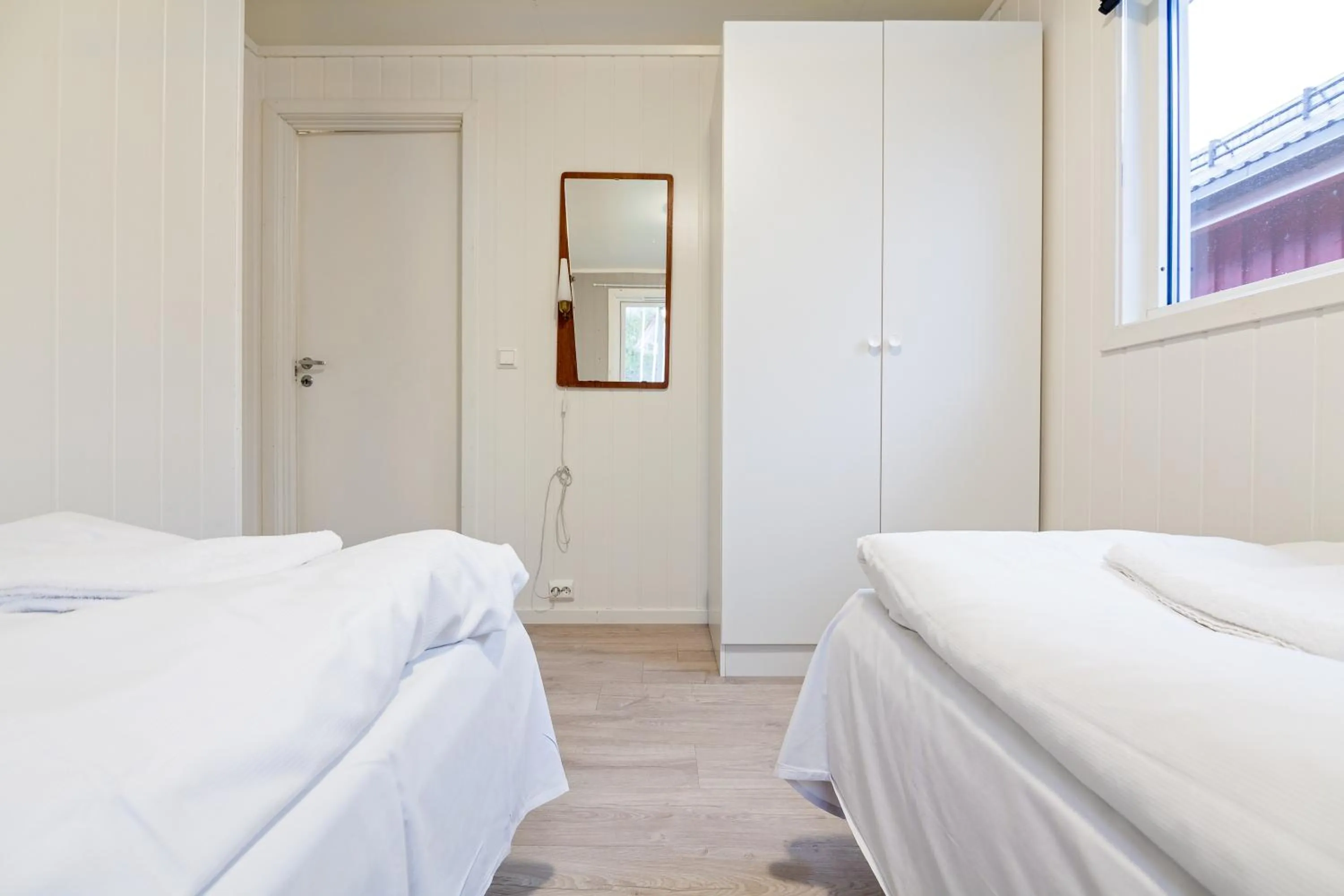 Bed in Sjøstrand Rorbuer