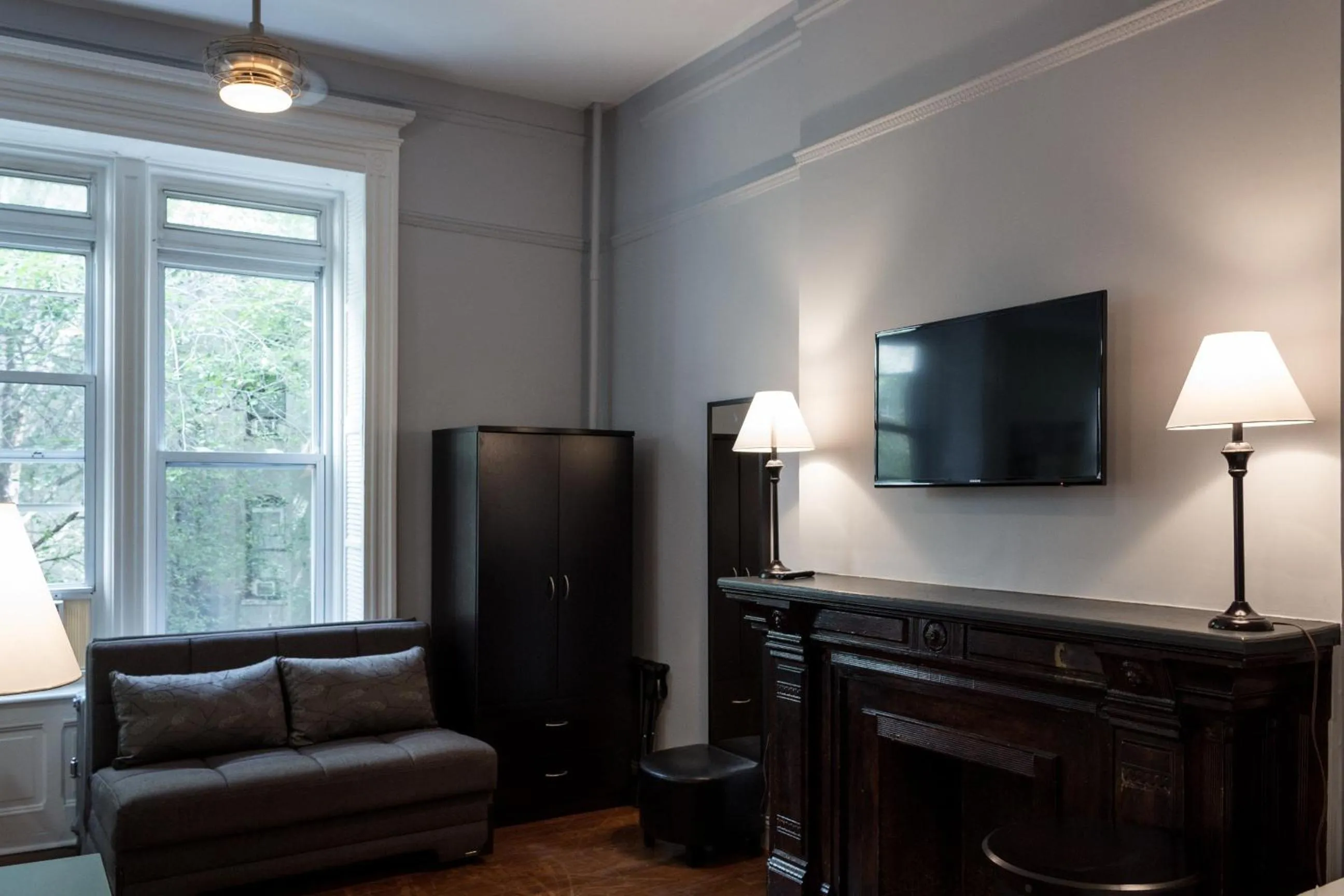 TV and multimedia in The Central Park North