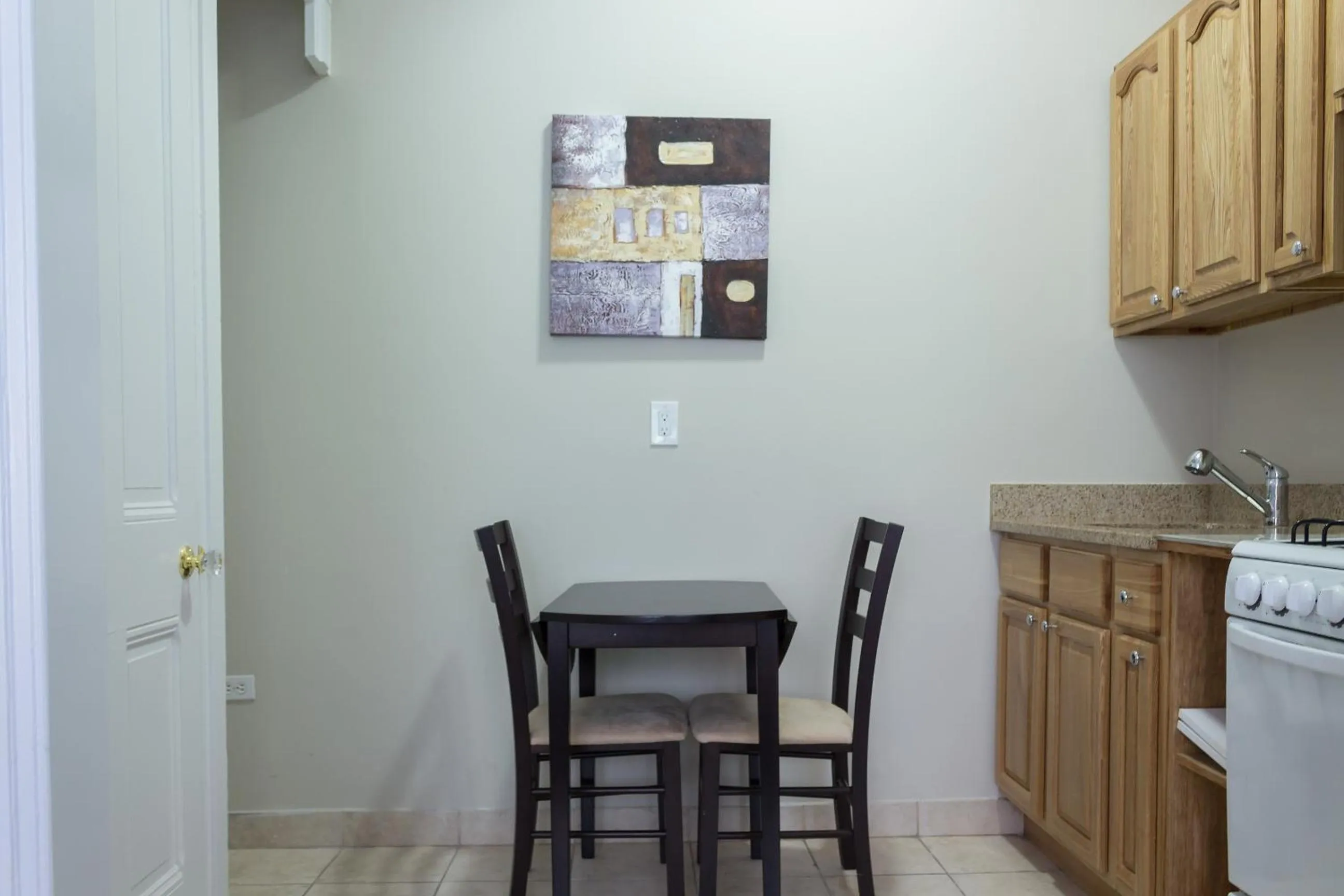 Kitchen or kitchenette in The Central Park North