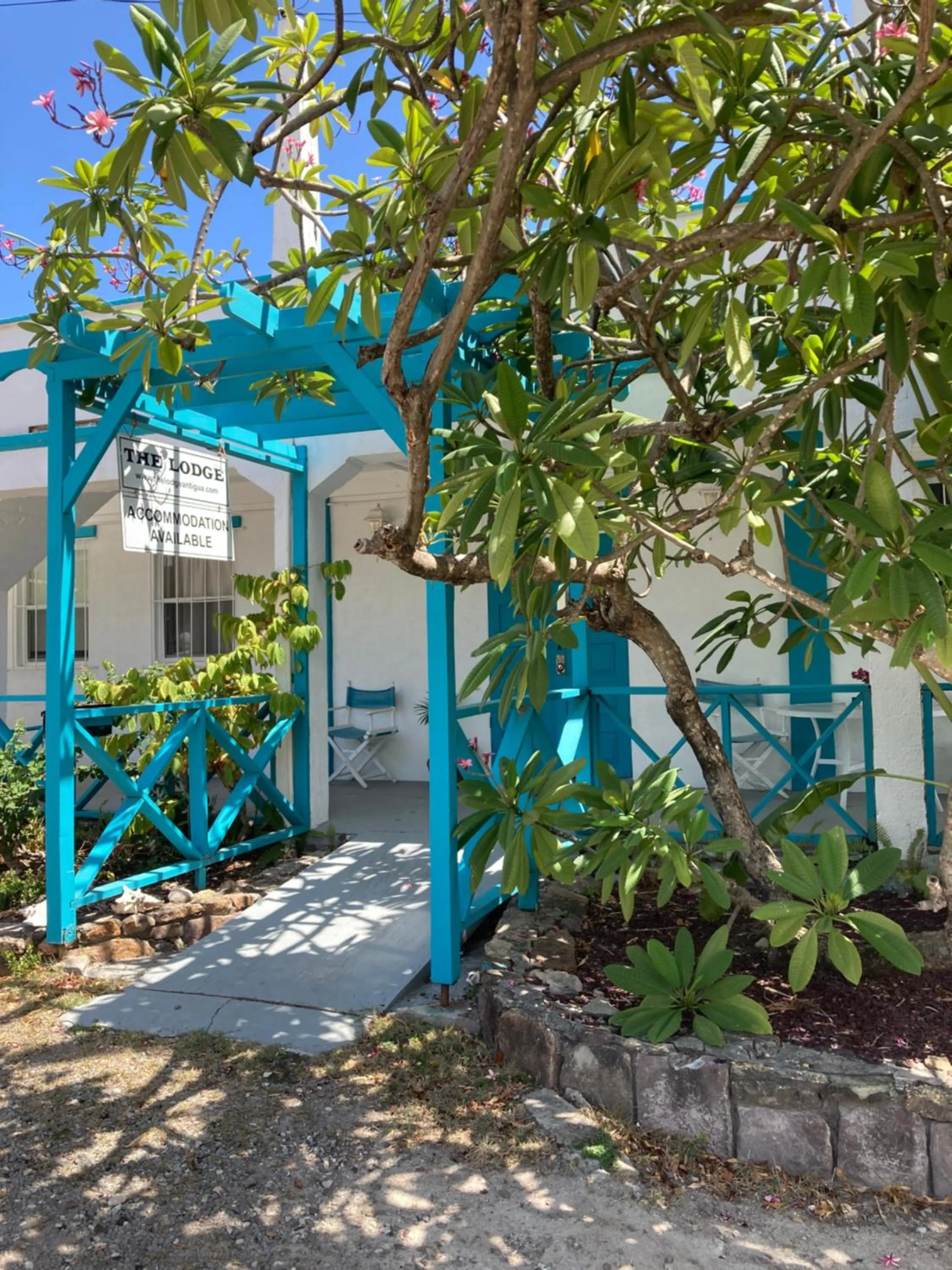 Facade/entrance in The Lodge - Antigua
