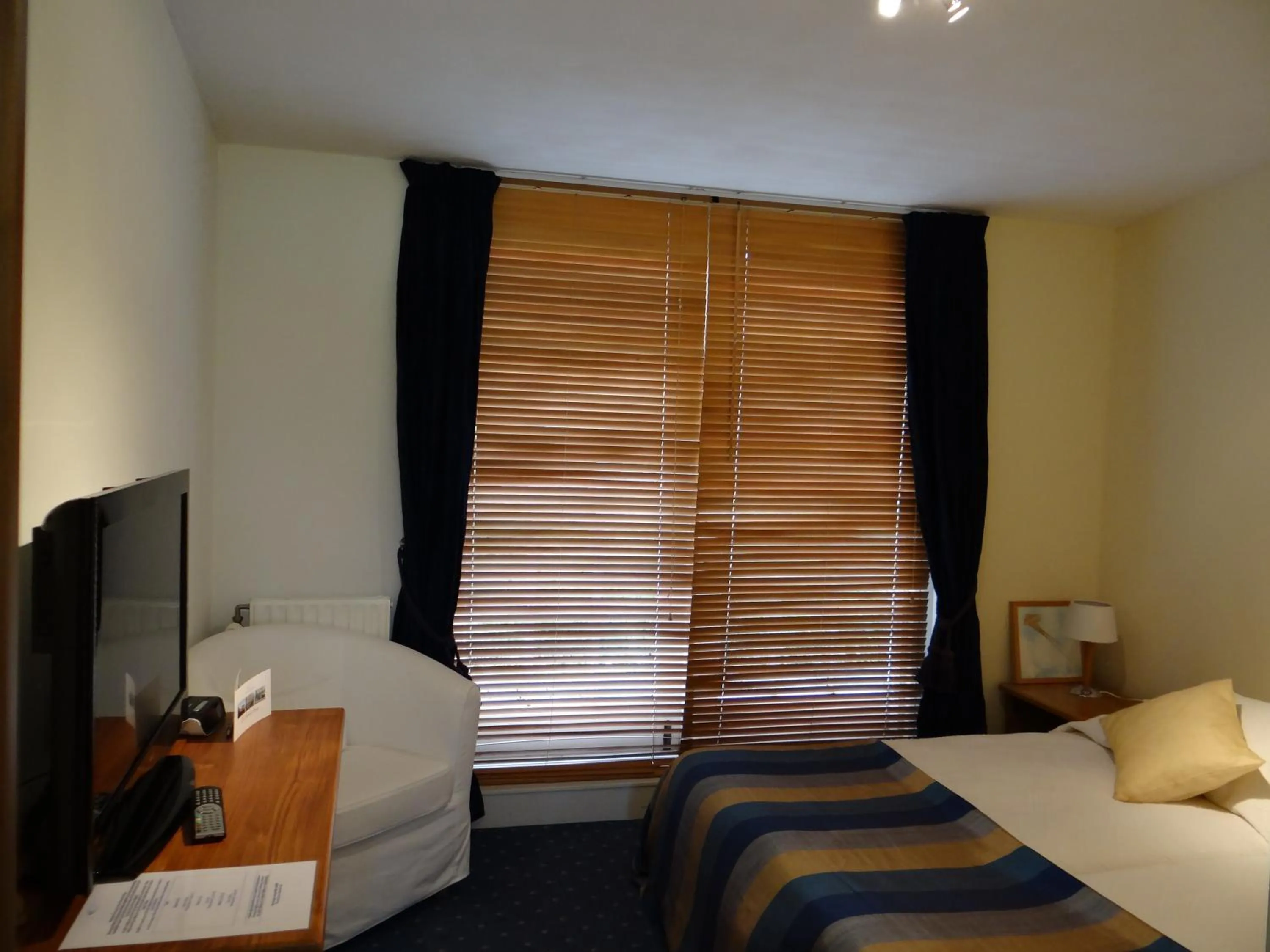 Bed in The Waverly House