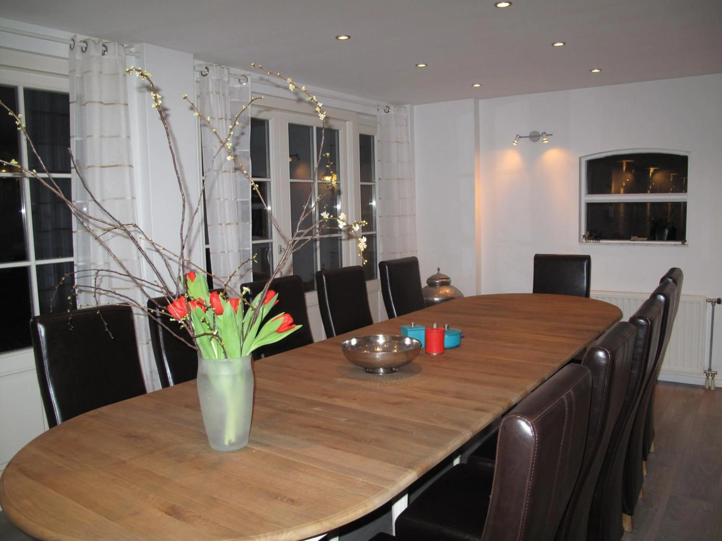 Dining area in The Waverly House