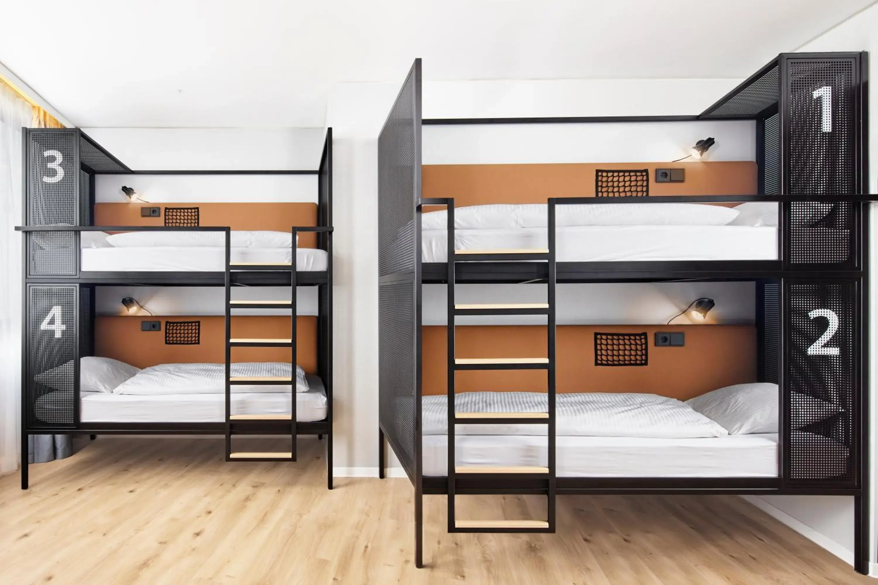 Comfort Quadruple Room in H2 Hotel Wien Schönbrunn Comfort Quadruple Room in H2 Hotel Wien Schönbrunn