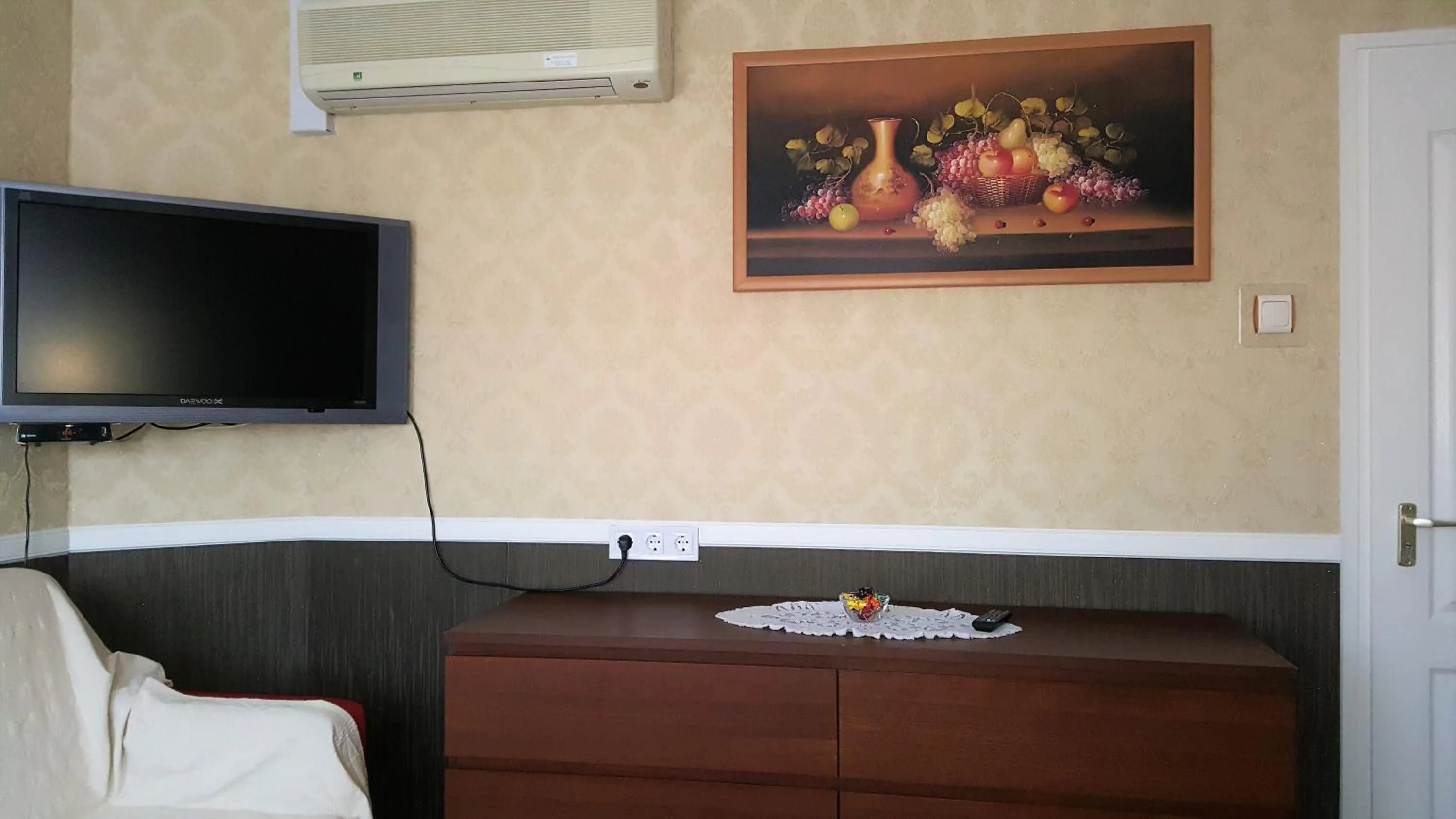 Bedroom in Kitti Panzió