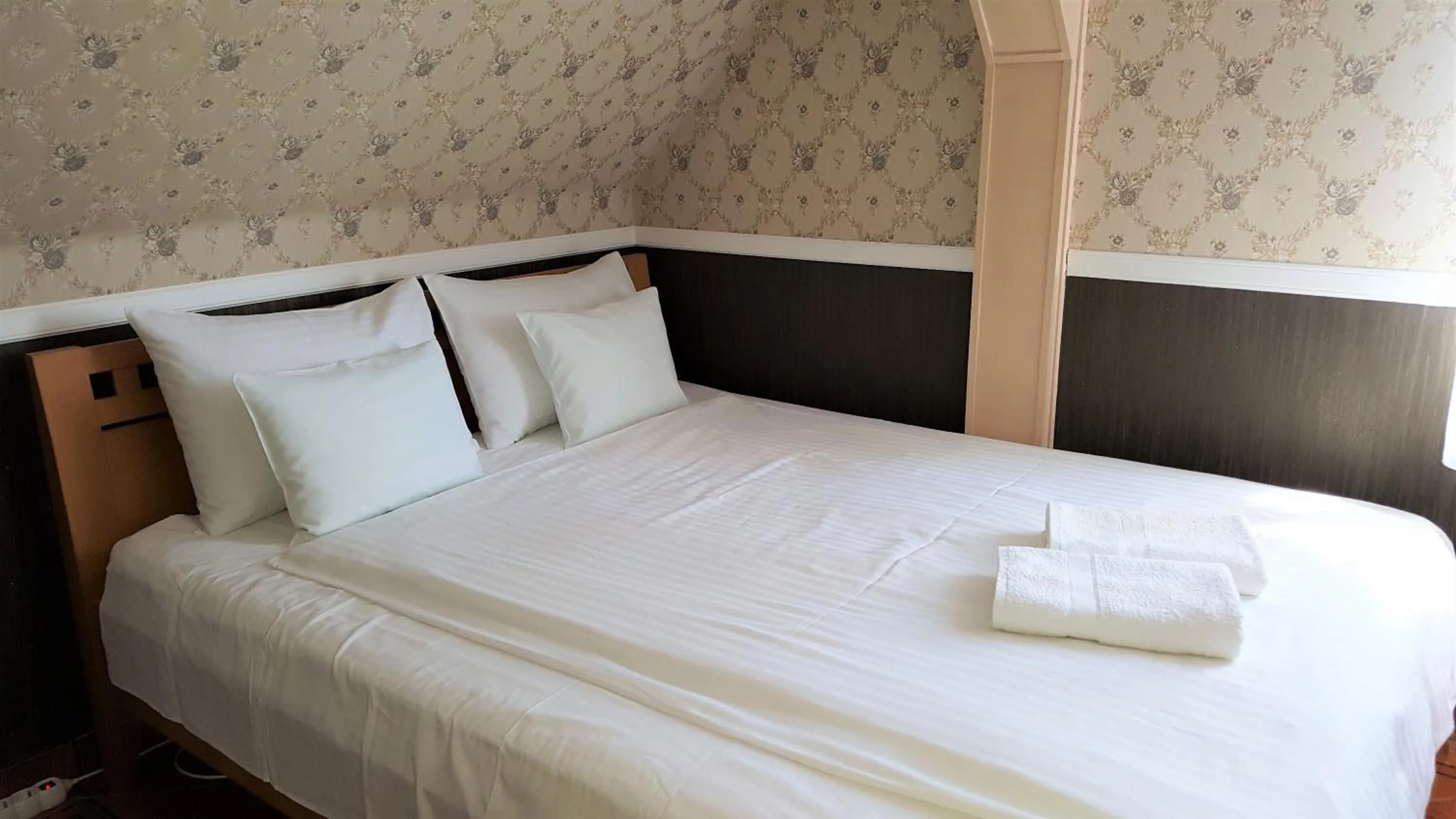 Bedroom, Bed in Kitti Panzió