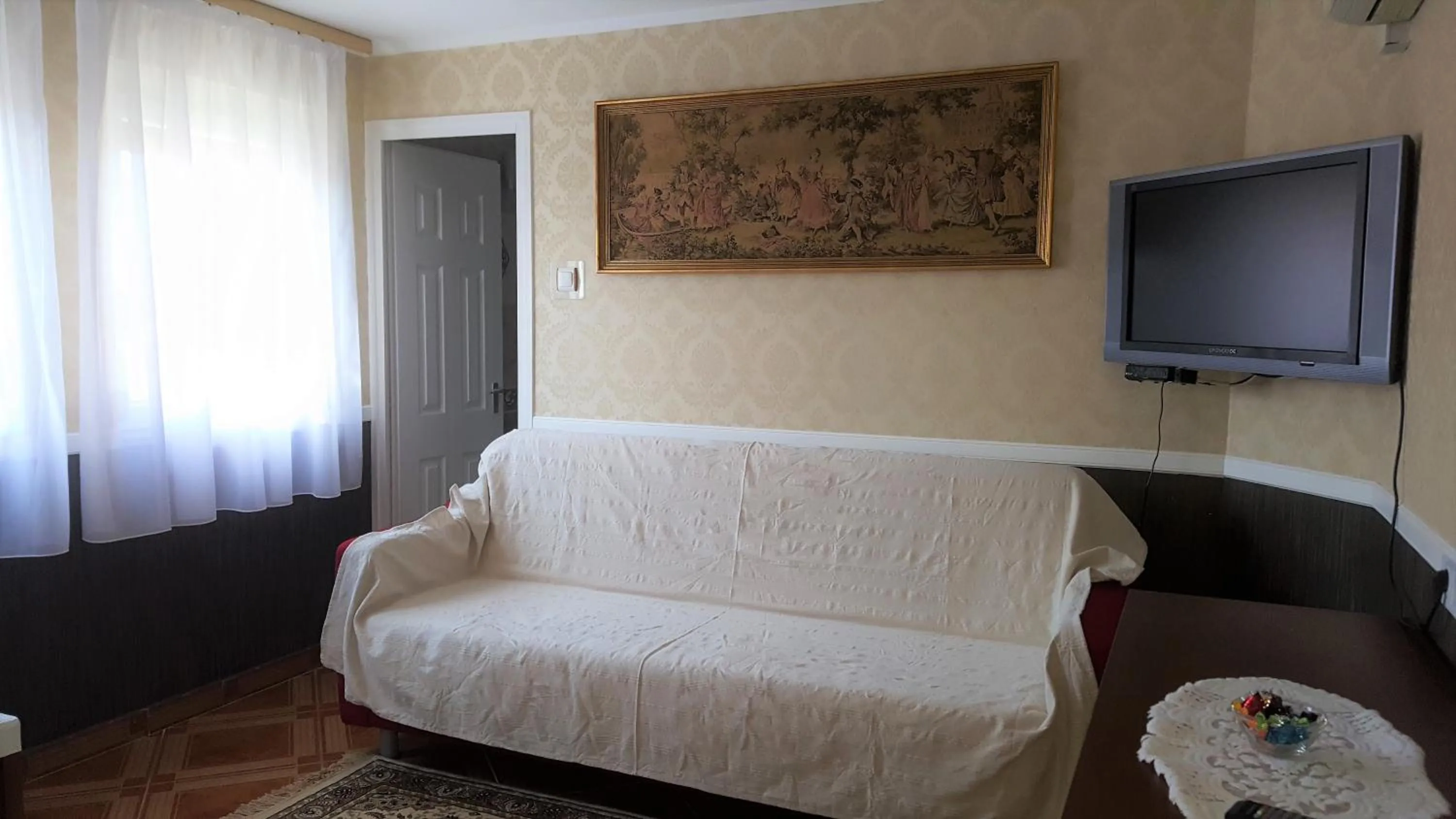 Bedroom in Kitti Panzió