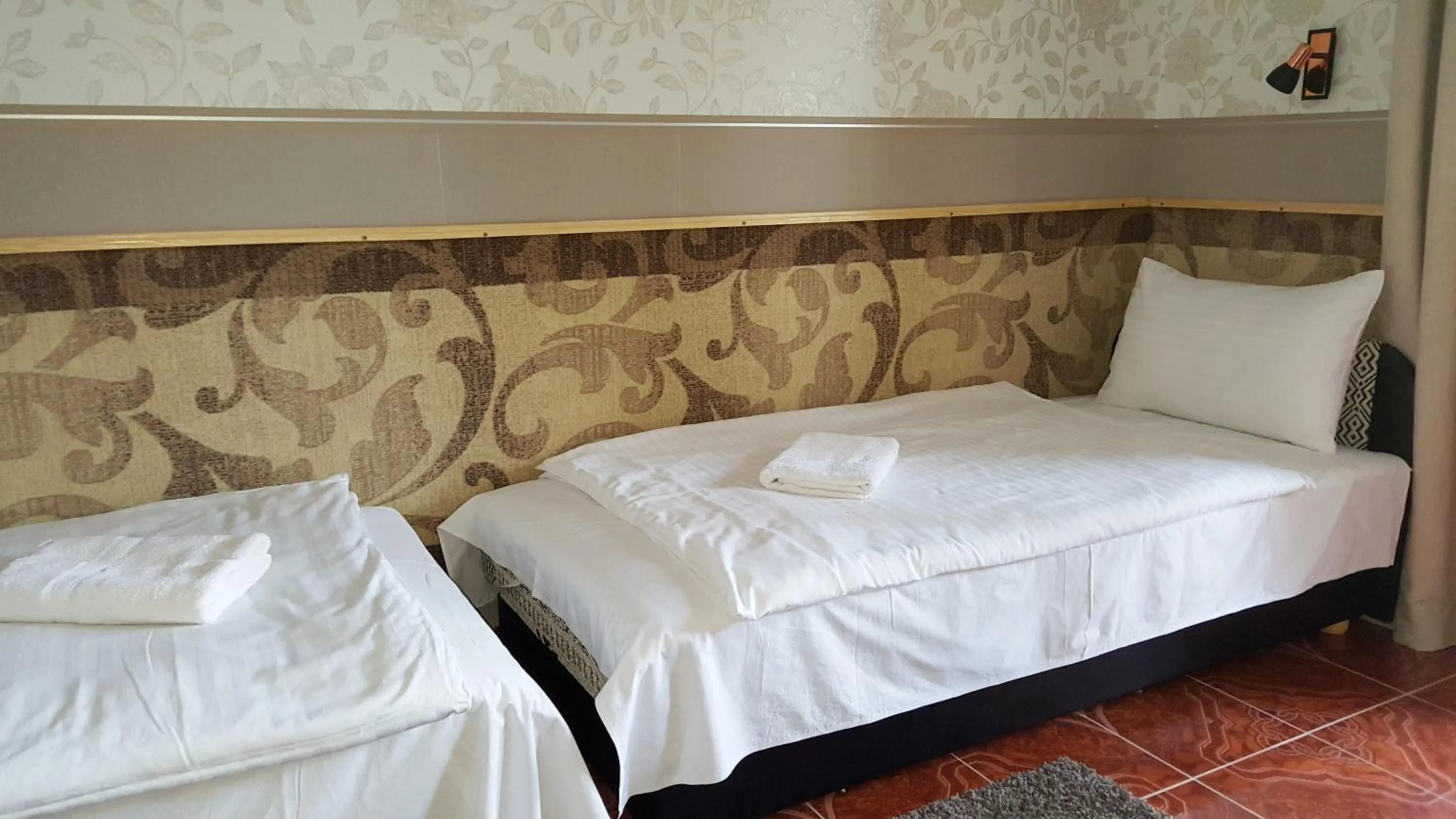 Bed in Kitti Panzió