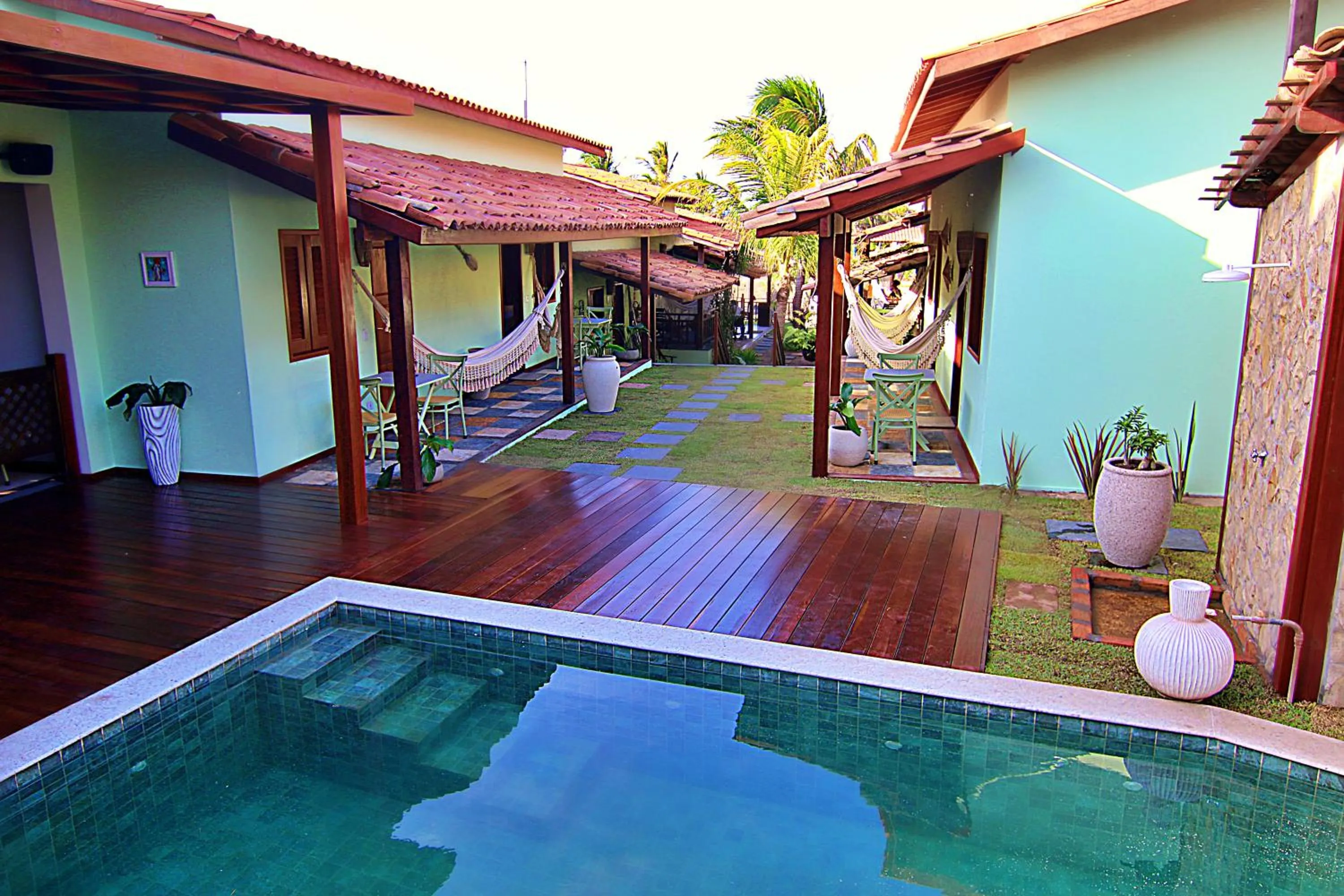 Swimming pool in Pousada Jurará e Vila Jurará