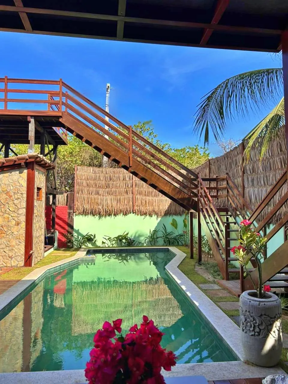 Swimming pool in Pousada Jurará e Vila Jurará