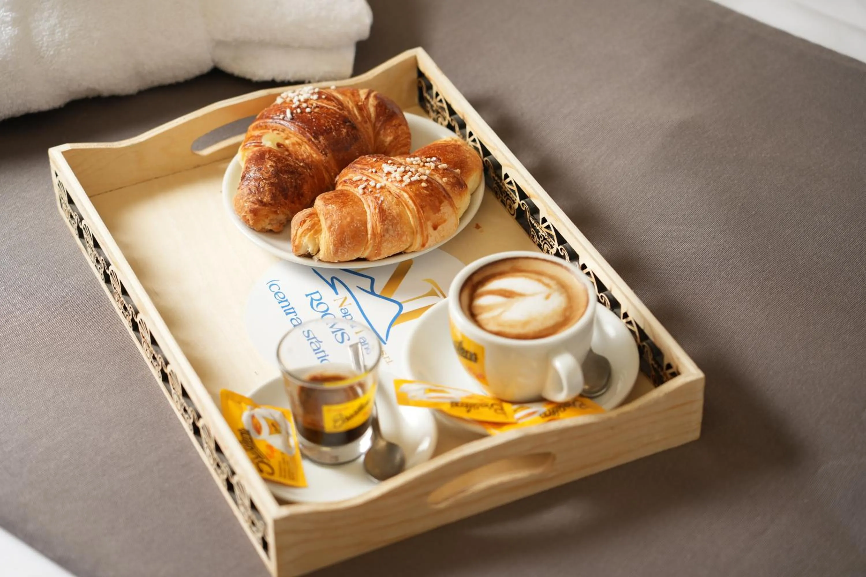 Breakfast in Napolitano Rooms - Central Station