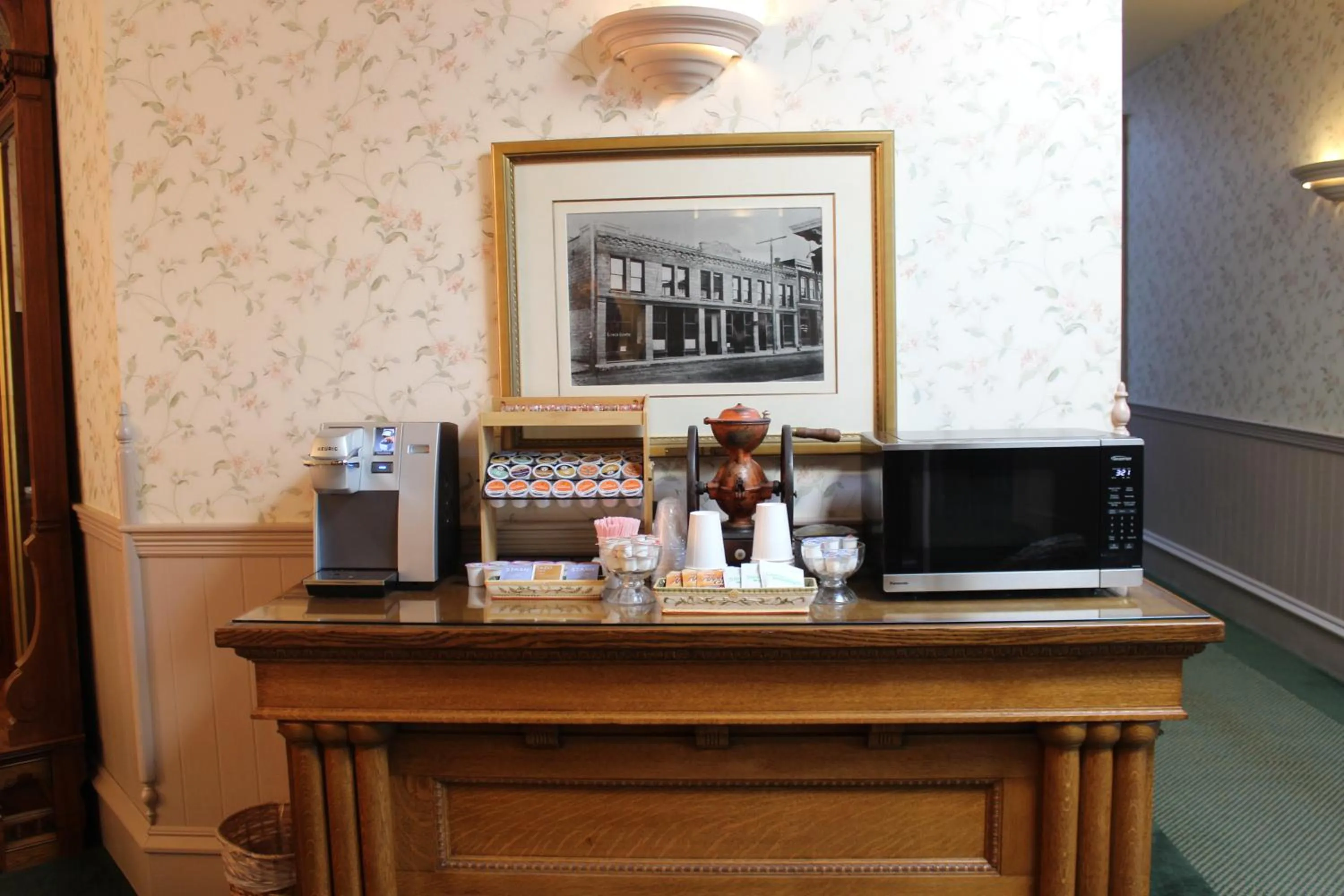 Coffee/tea facilities in Hotel Planter