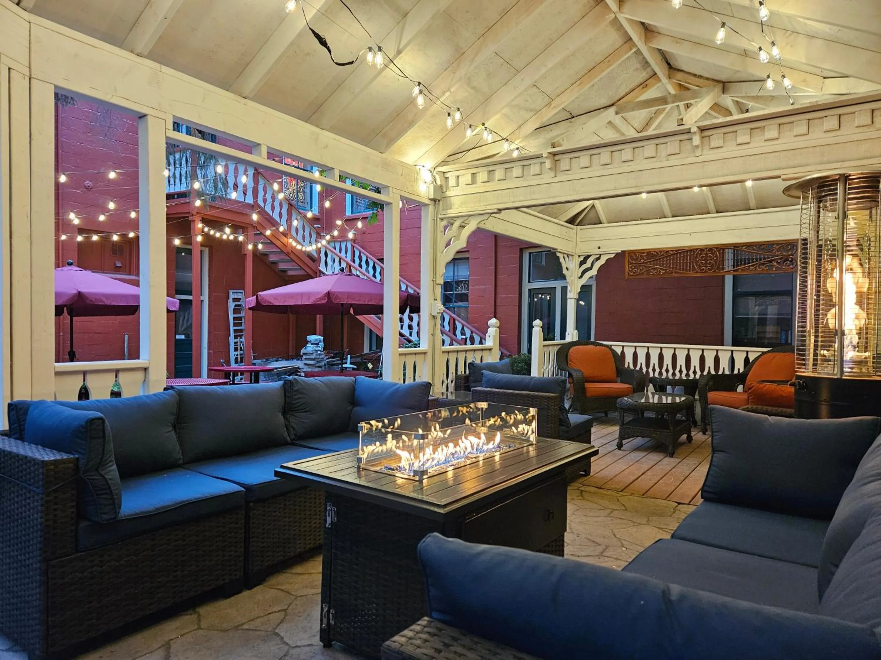 Patio in Hotel Planter