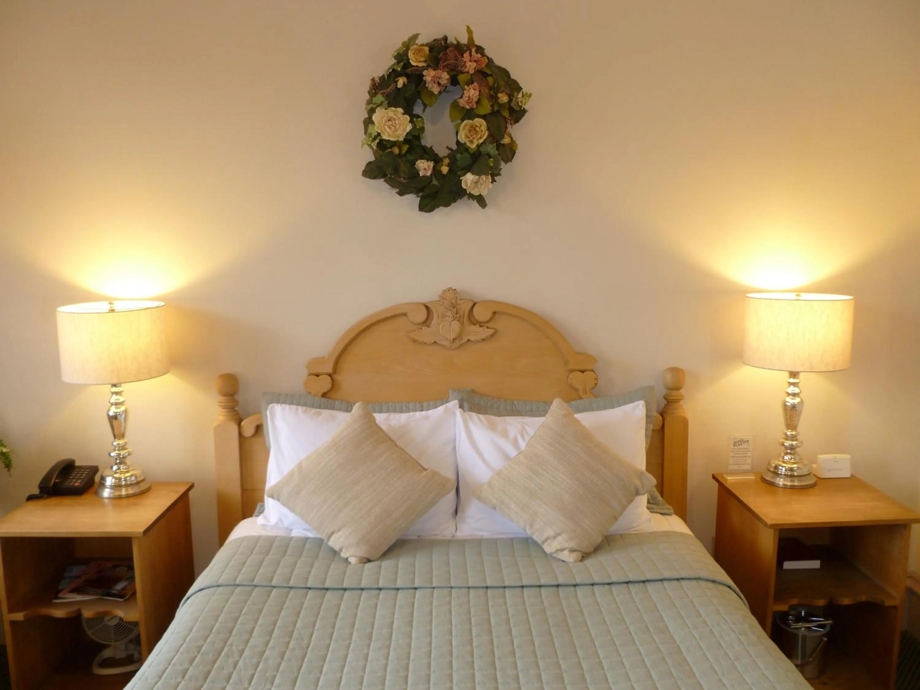 Bed in Hotel Planter