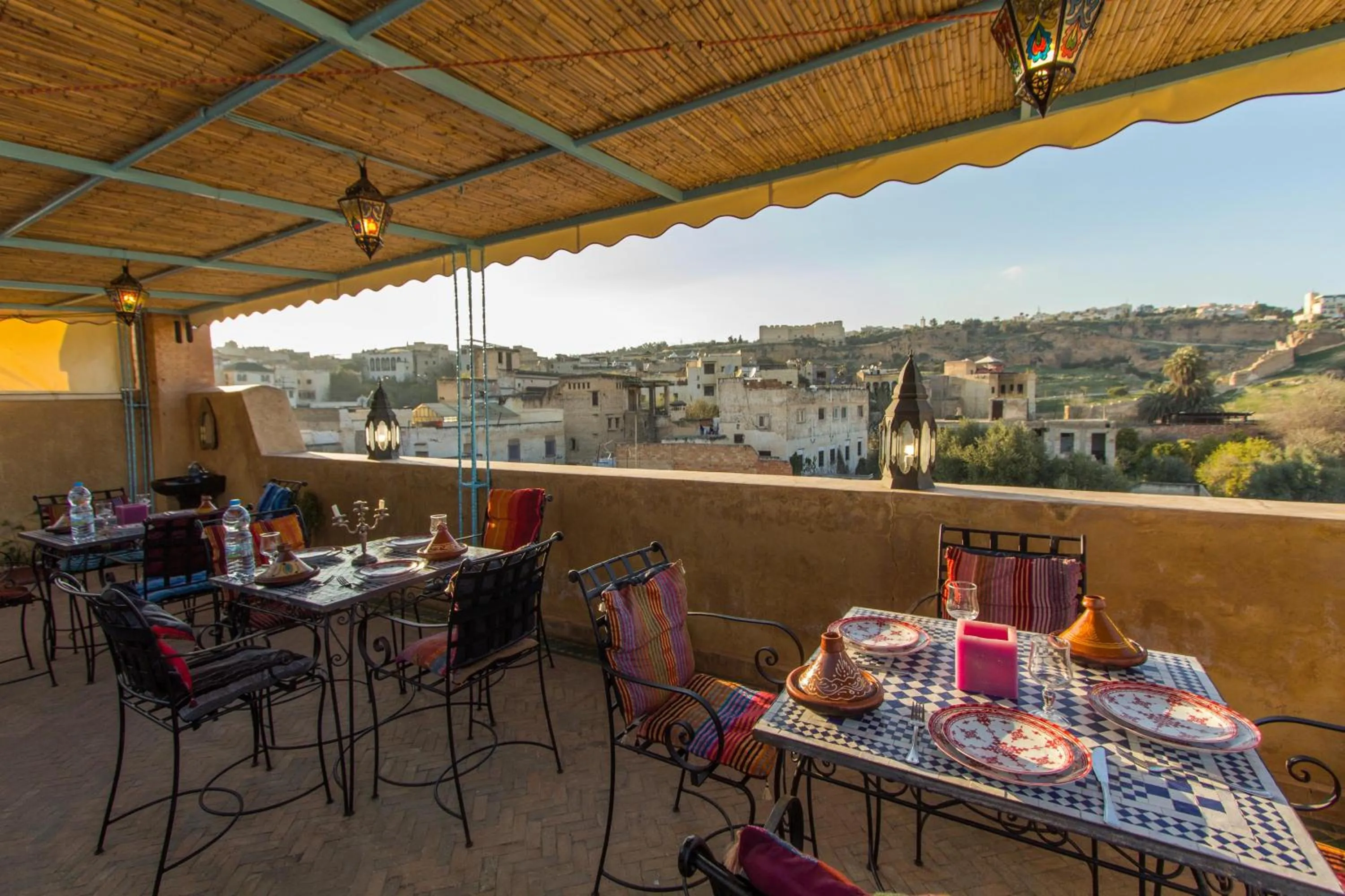 Breakfast, Restaurant/Places to Eat in Riad Noujoum Medina