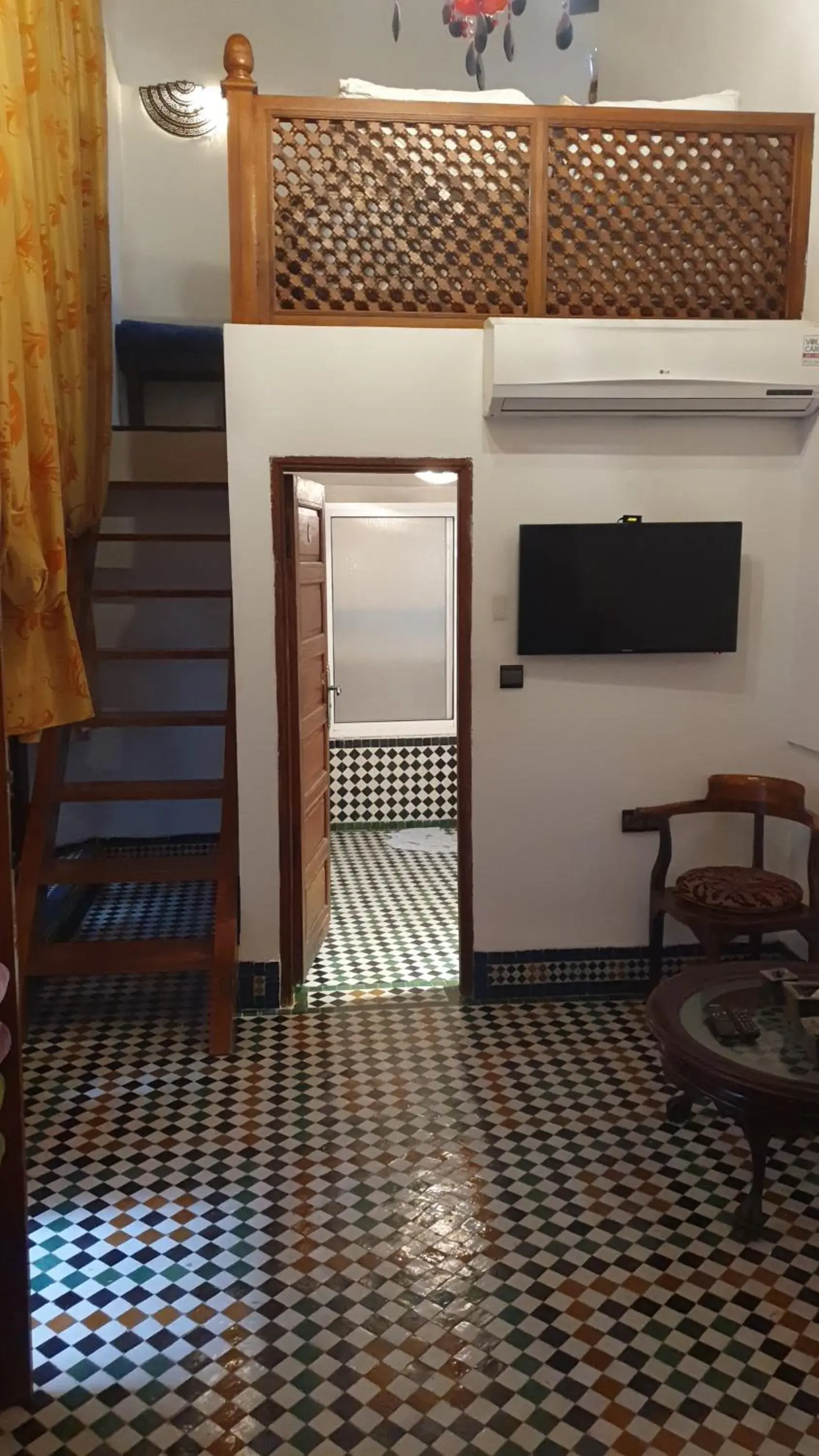 Luxury Quadruple Room - single occupancy in Riad Noujoum Medina Luxury Quadruple Room - single occupancy in Riad Noujoum Medina