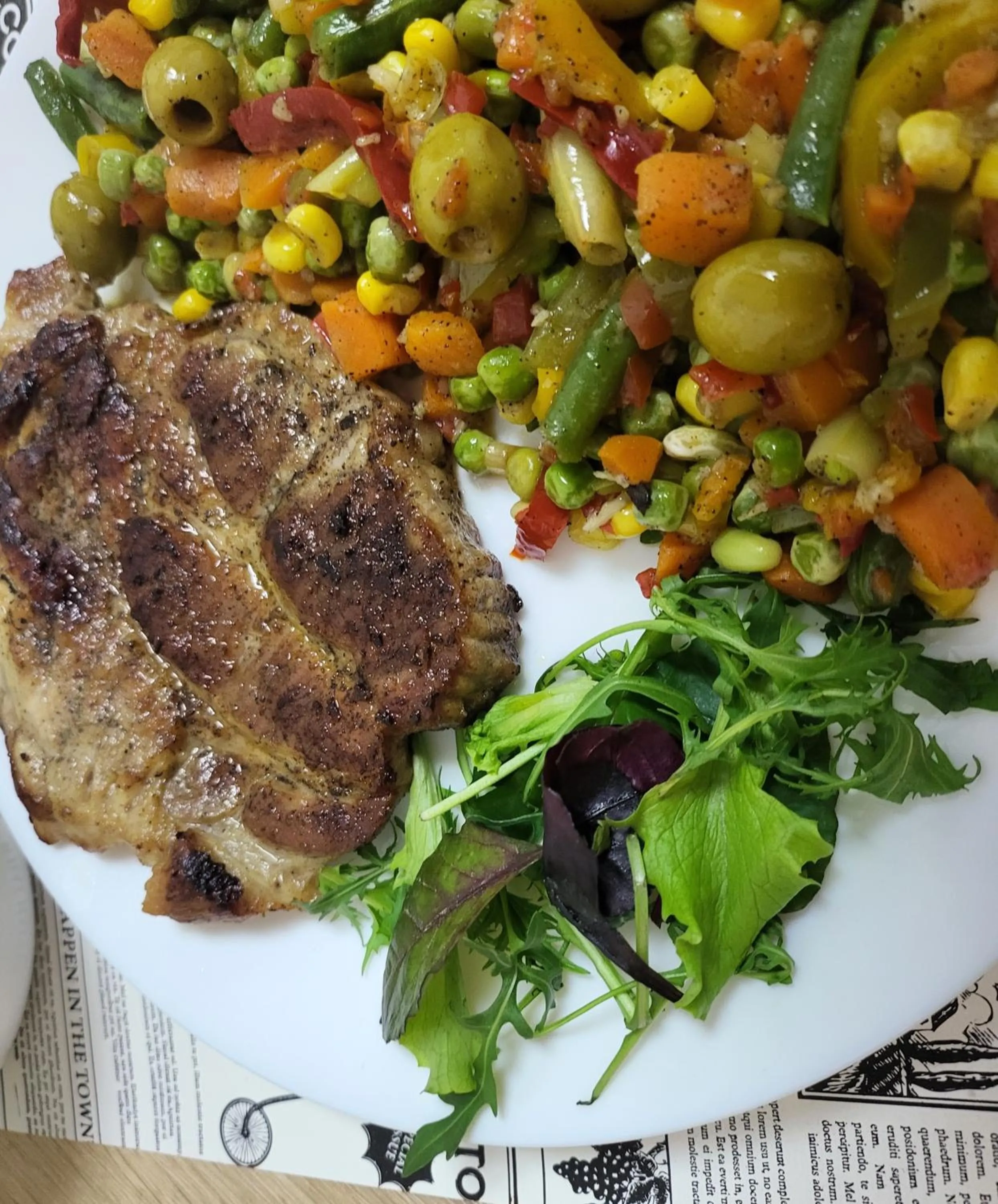 Restaurant/places to eat in Adac Boutique Hotel