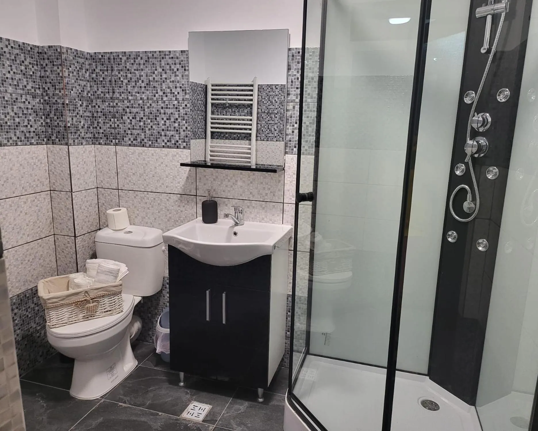 Shower in Adac Boutique Hotel