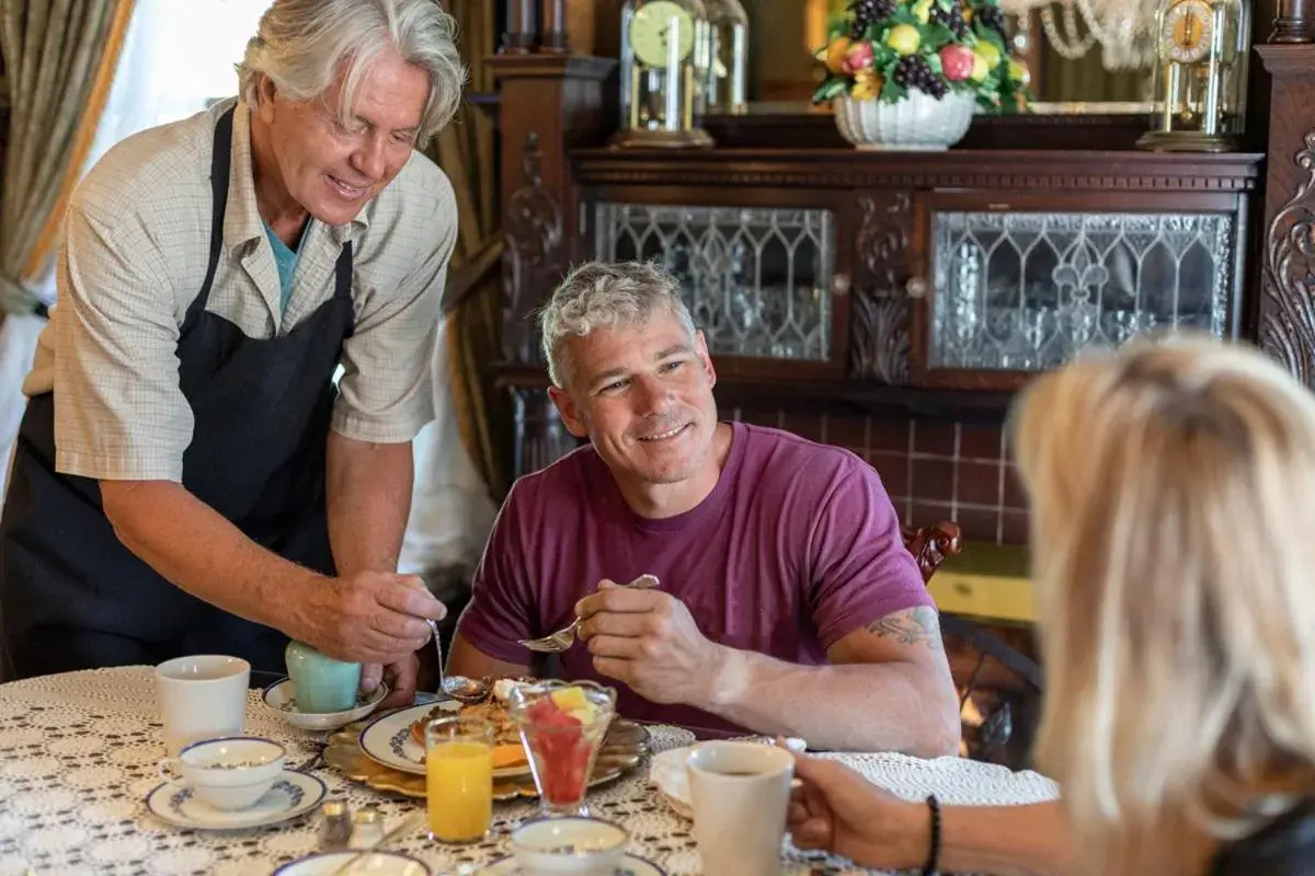 Breakfast in South Broadway Manor B&B - Near Fallingwater, Ohiopyle State Park, Hiking & Biking trails GAP Breakfast in South Broadway Manor B&B - Near Fallingwater, Ohiopyle State Park, Hiking & Biking trails GAP