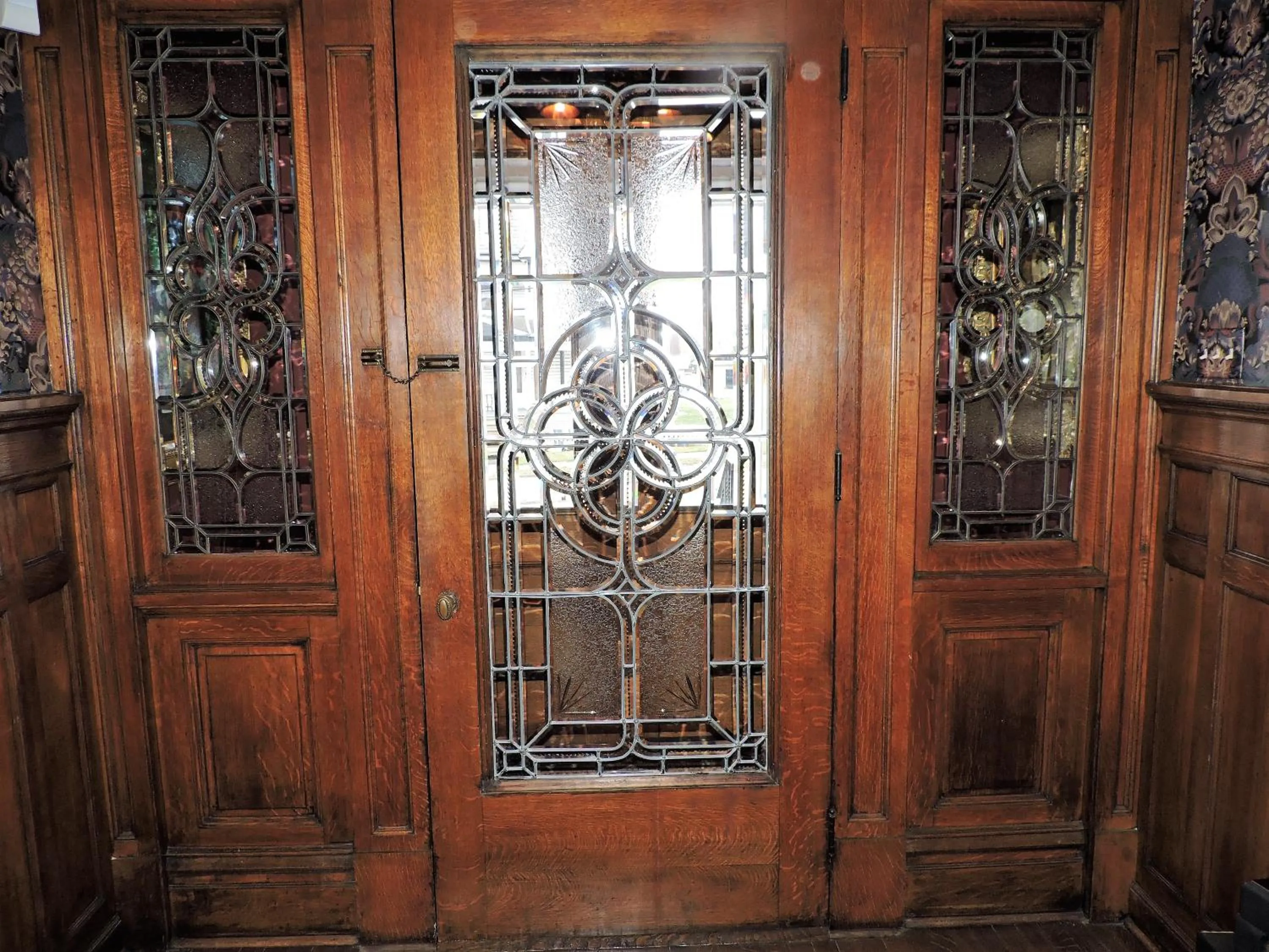Facade/entrance in South Broadway Manor B&B - Near Fallingwater, Ohiopyle State Park, Hiking & Biking trails GAP
