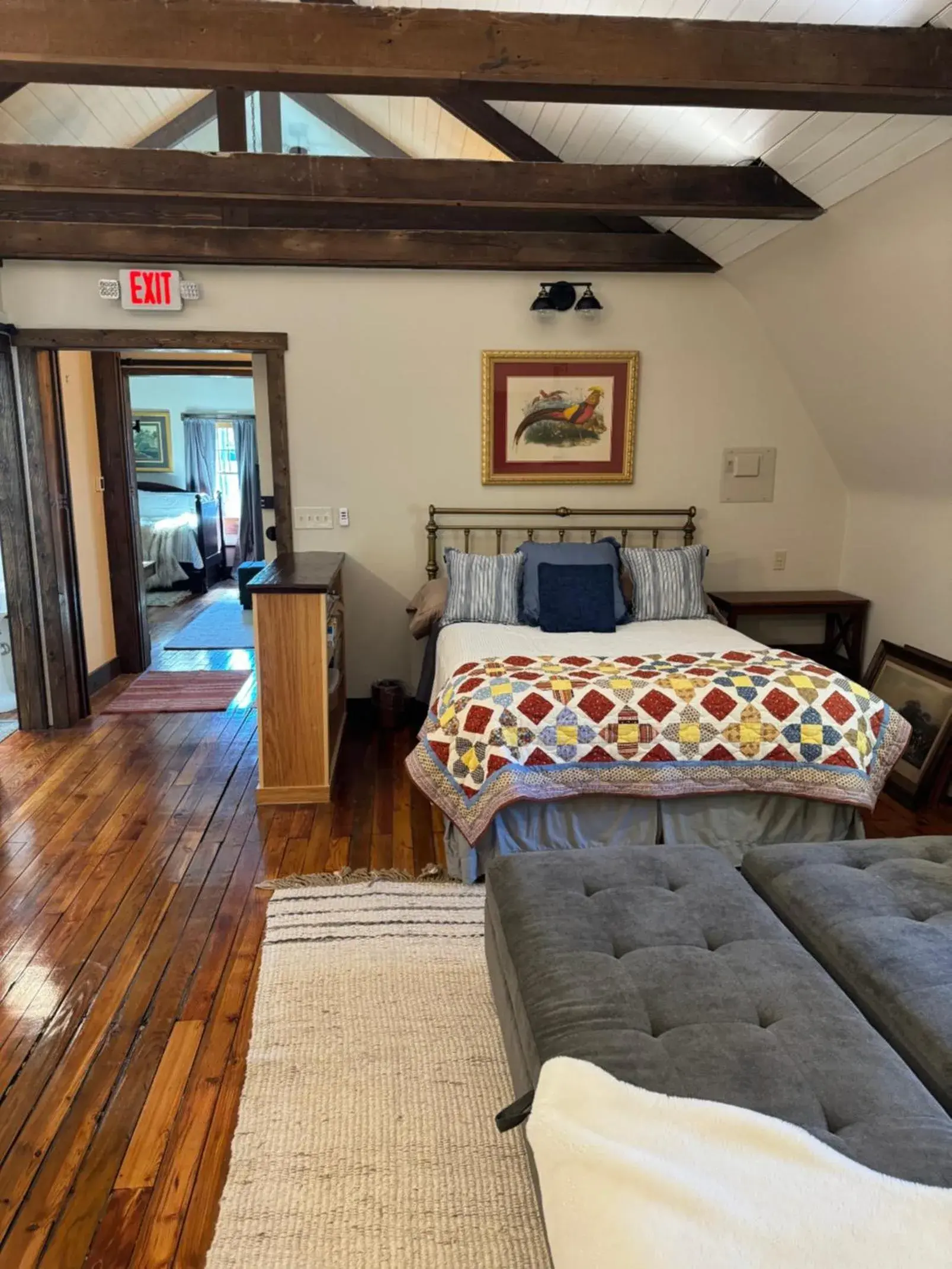 Bed in South Broadway Manor B&B - Near Fallingwater, Ohiopyle State Park, Hiking & Biking trails GAP Bed in South Broadway Manor B&B - Near Fallingwater, Ohiopyle State Park, Hiking & Biking trails GAP
