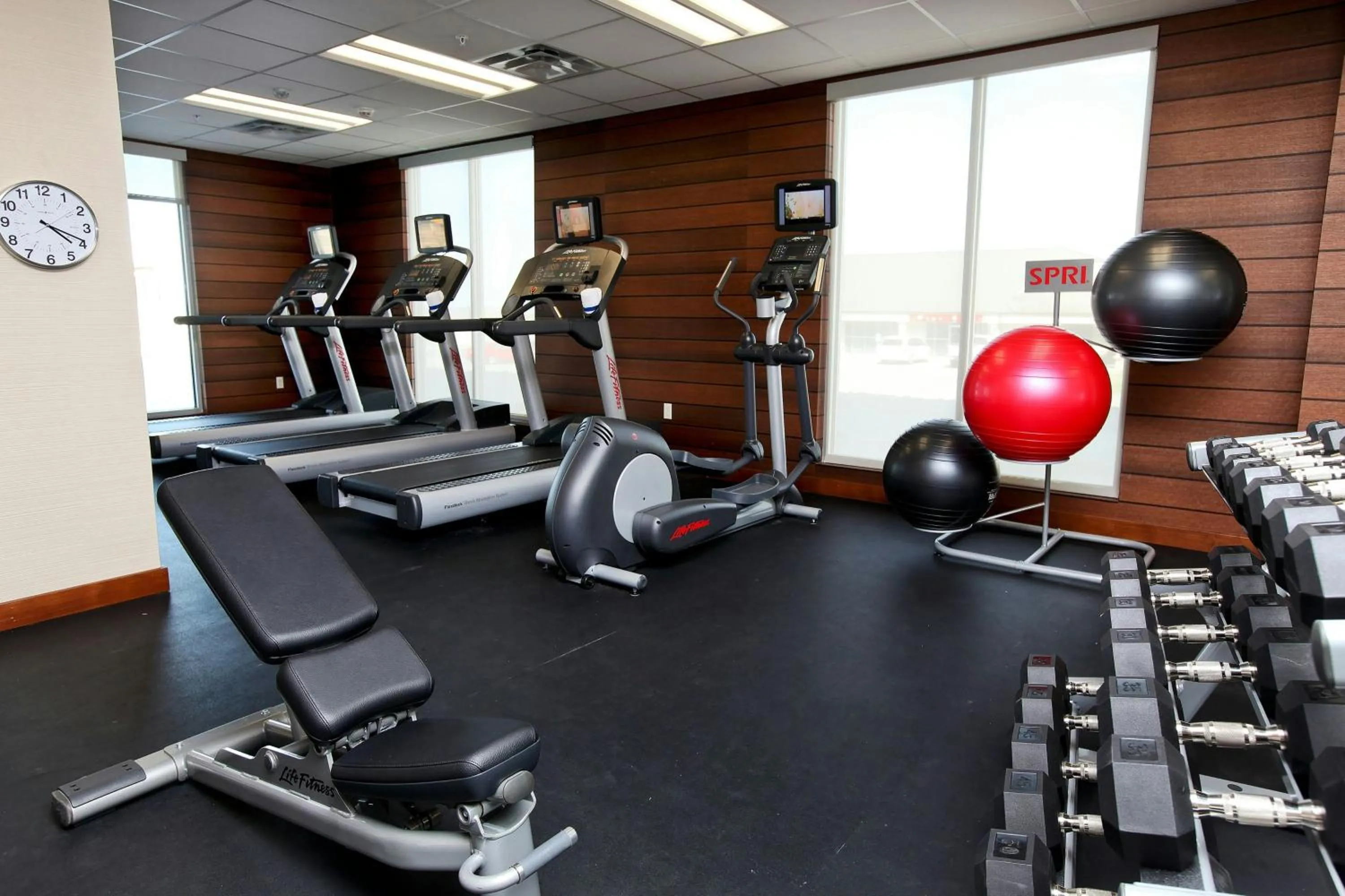 Fitness centre/facilities in Fairfield Inn & Suites by Marriott Omaha Papillion
