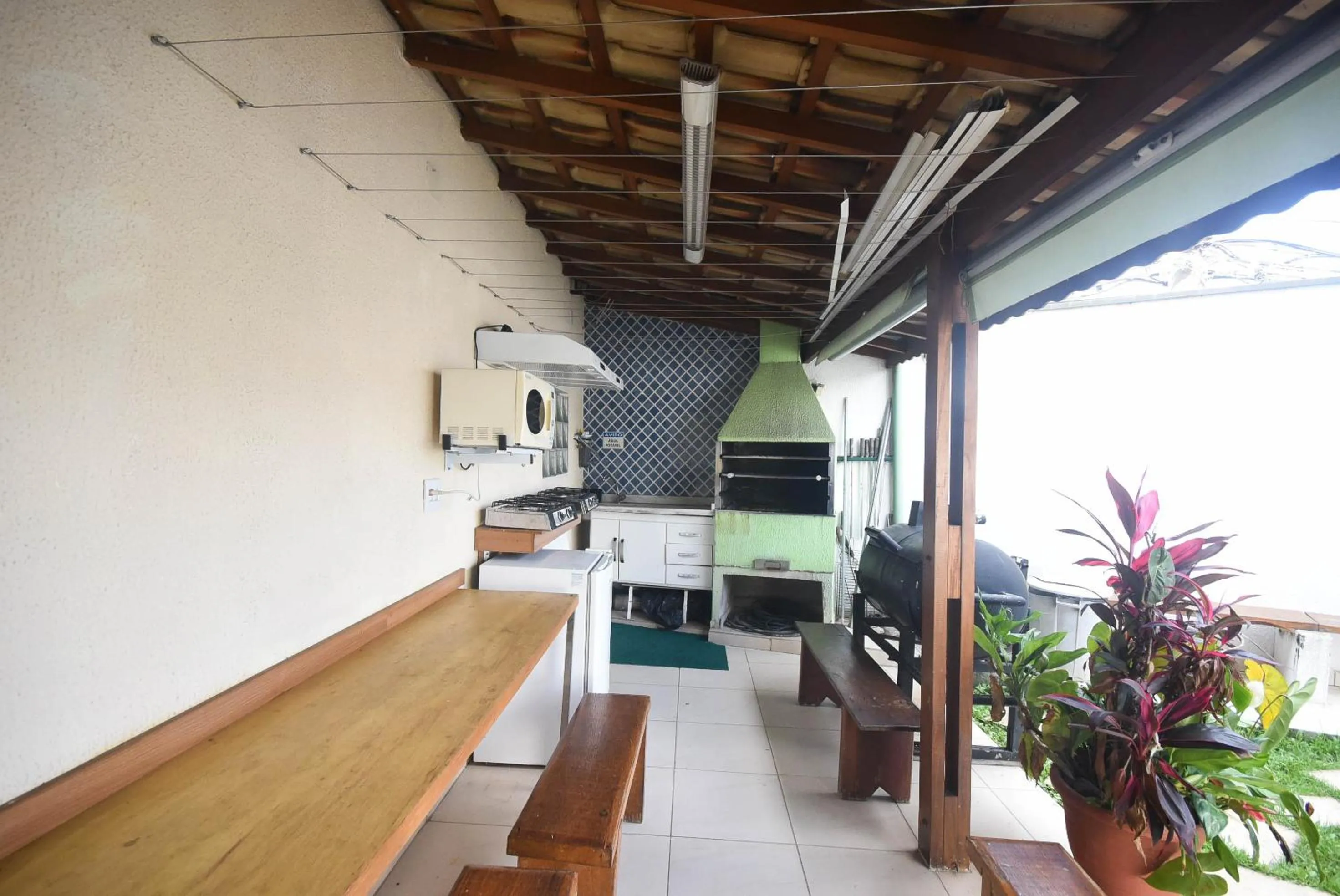 Dining area in Flat Econômico Butantã