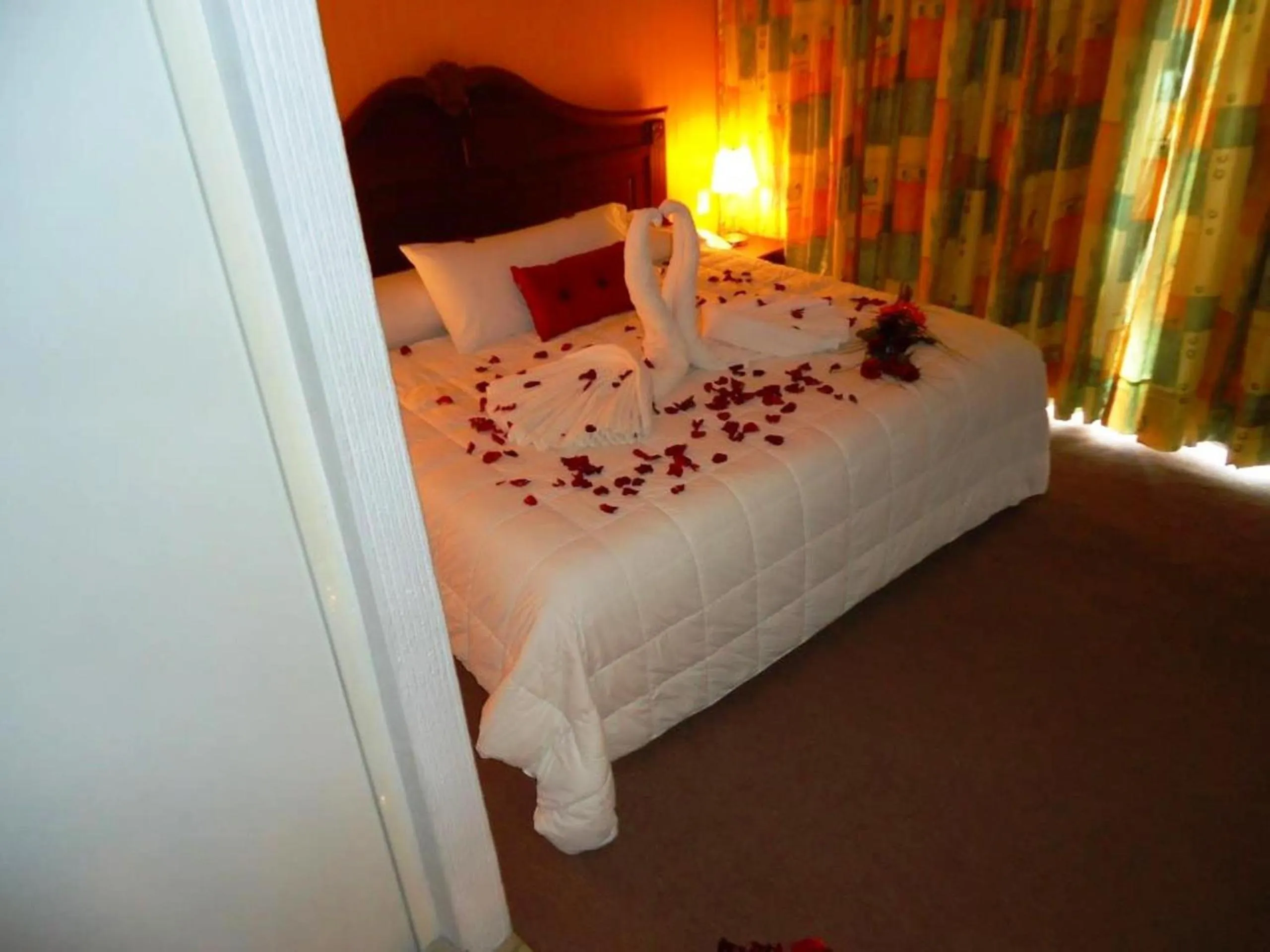 Photo of the whole room, Bed in Hotel Villa de Cortez