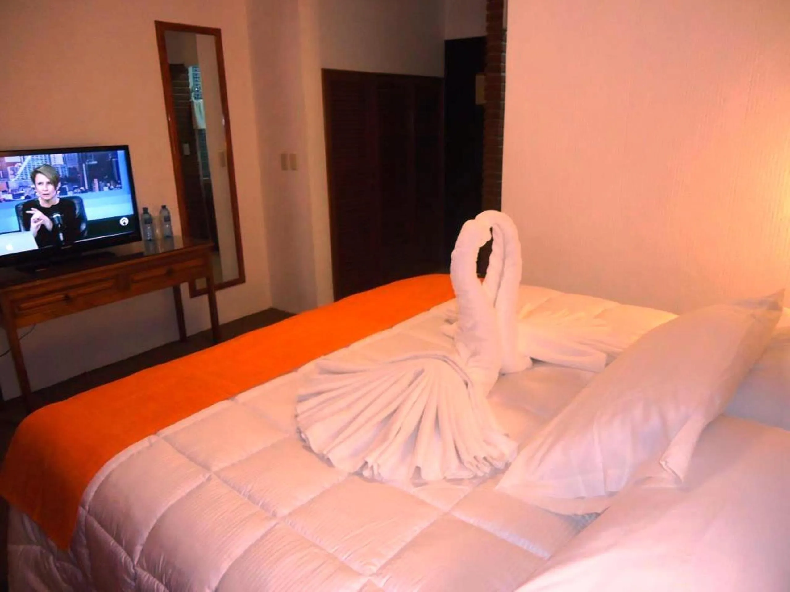 Bed in Hotel Villa de Cortez