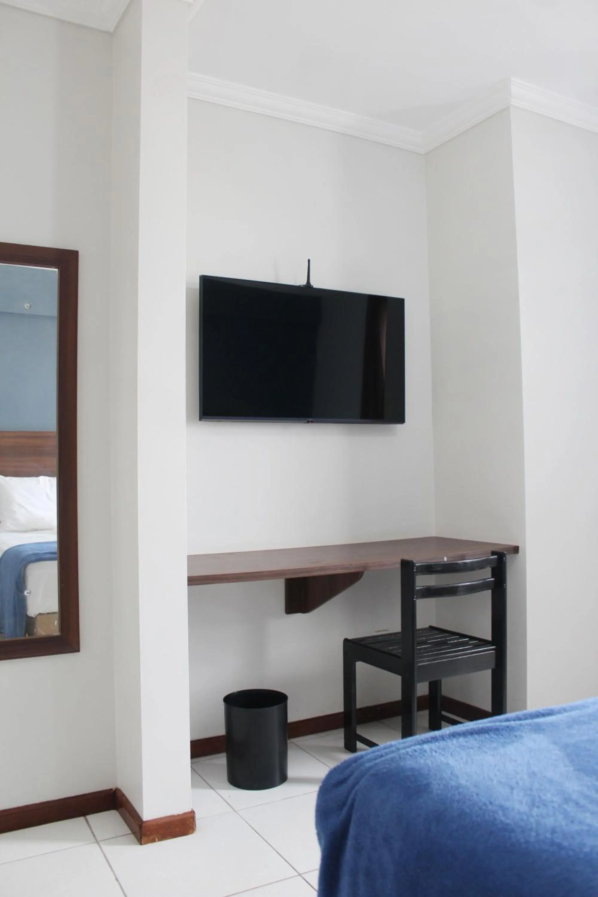 TV and multimedia, Bed in Days inn by Wyndham Uberlândia