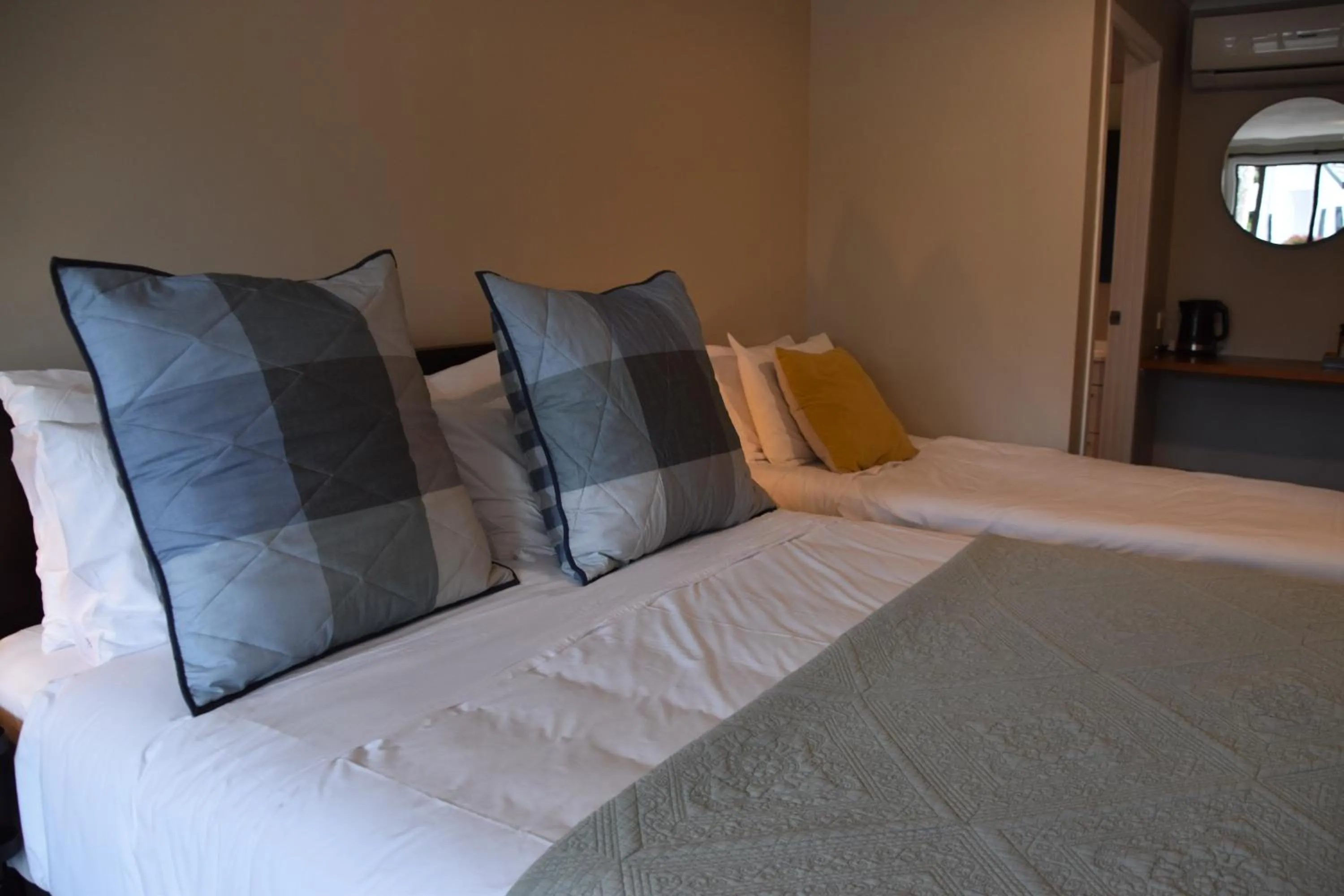 Bed in 73 Milton Accommodation