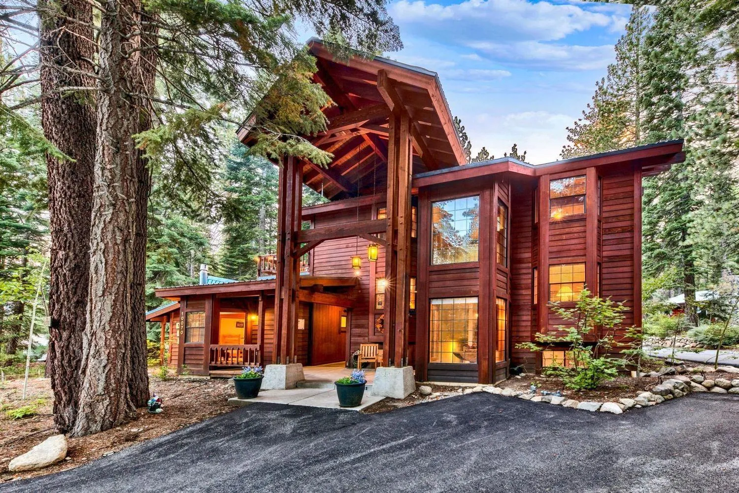 Donner Lake Inn