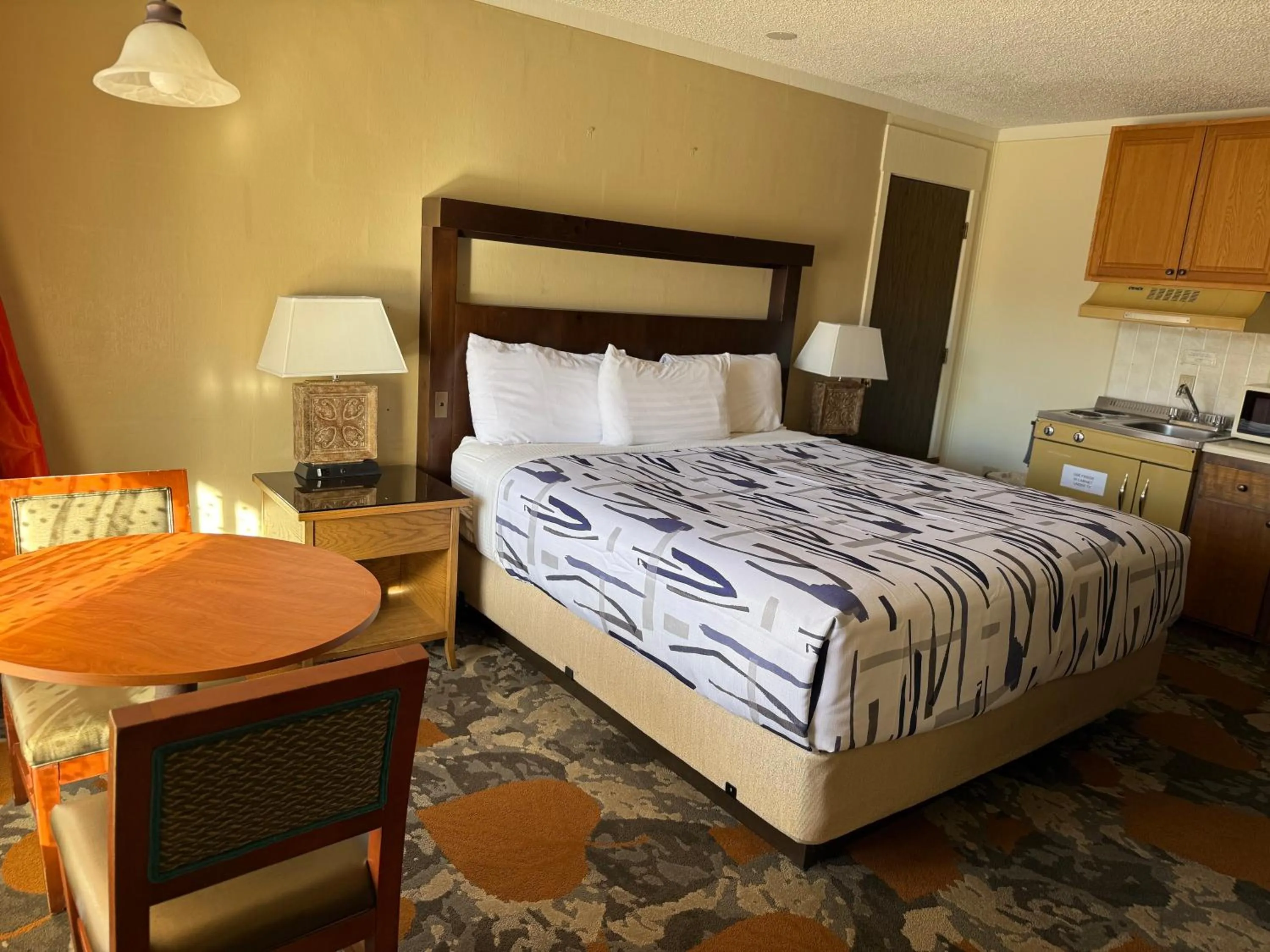 Bed in Snowshoe Motel