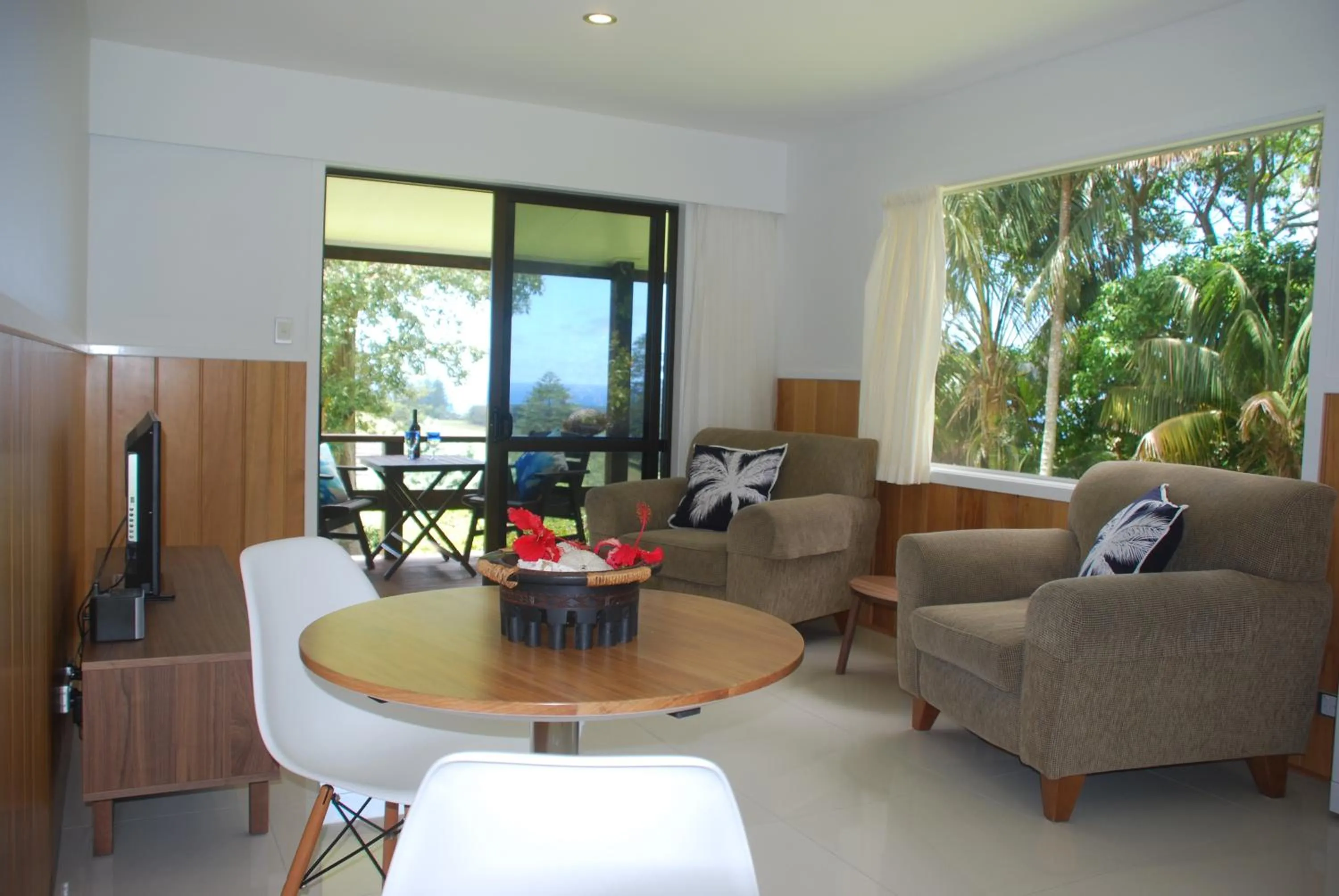 Communal lounge/ TV room in Coast Norfolk Island
