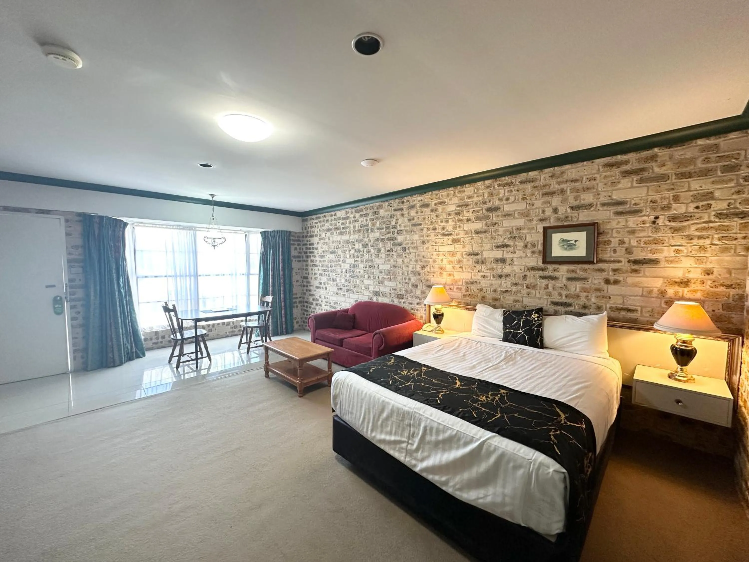 Bed in Sir Francis Drake