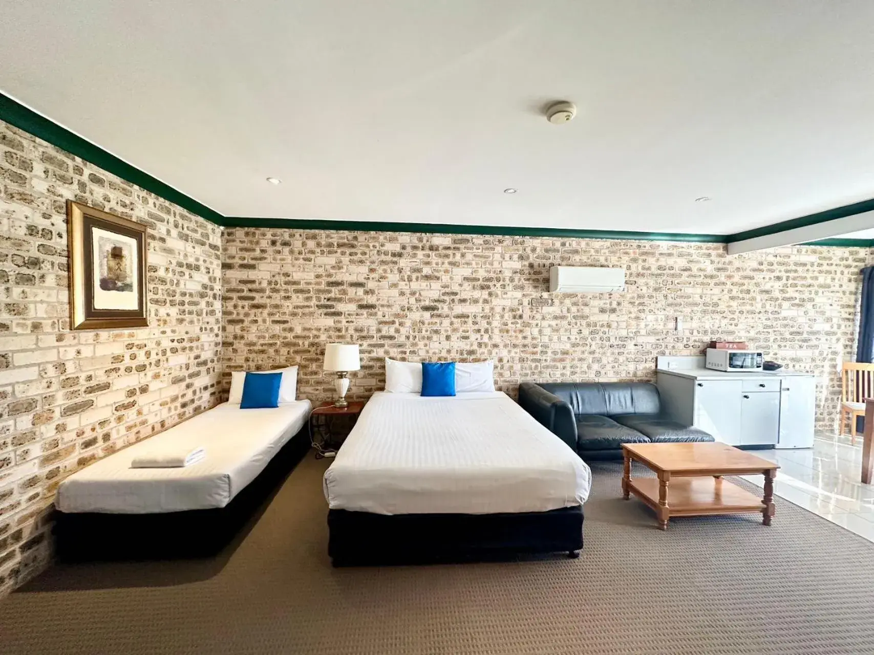 Deluxe Family Room in Sir Francis Drake Deluxe Family Room in Sir Francis Drake