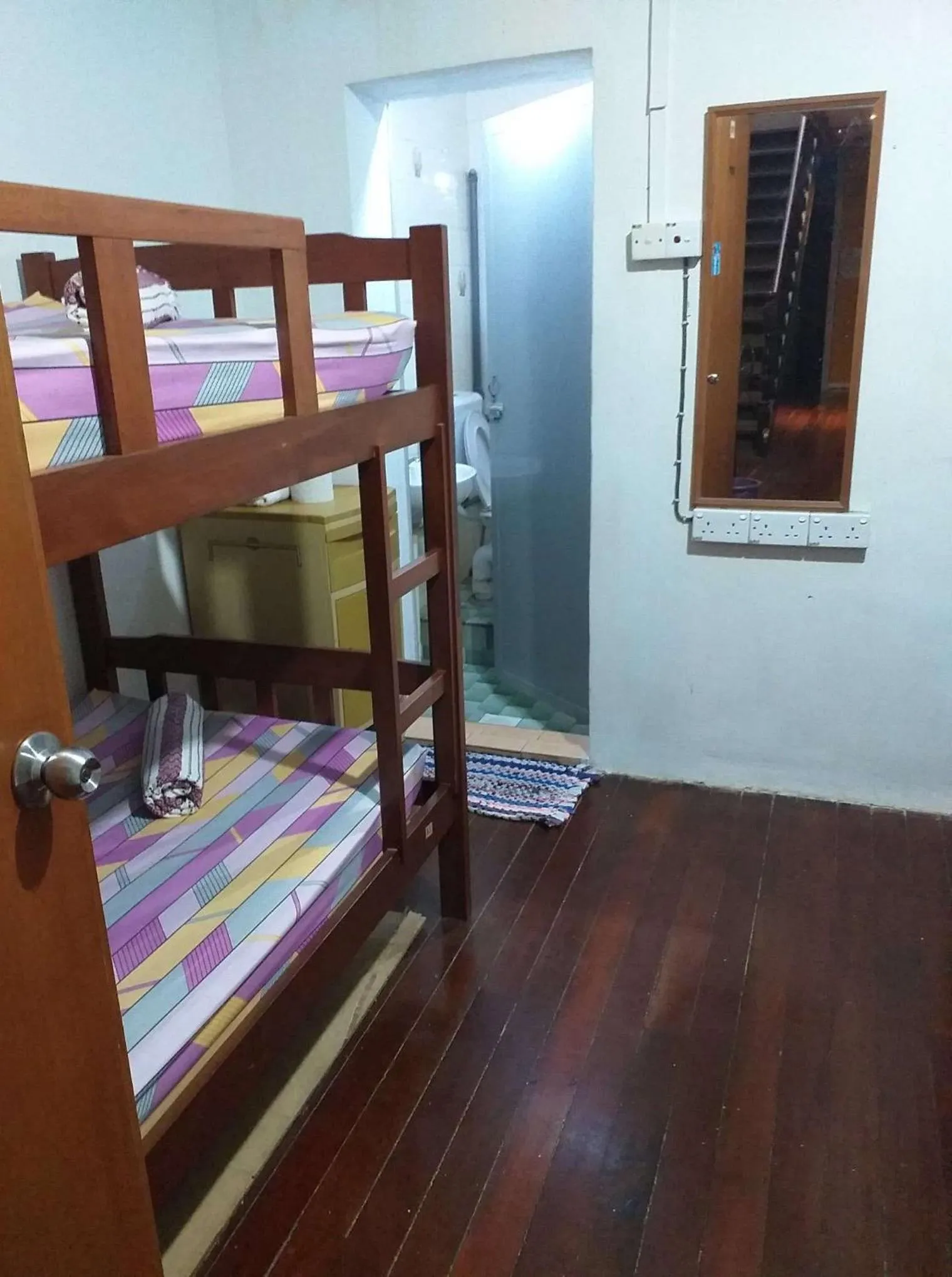 Bedroom, Bed in Discovery Youth Hostel Malacca