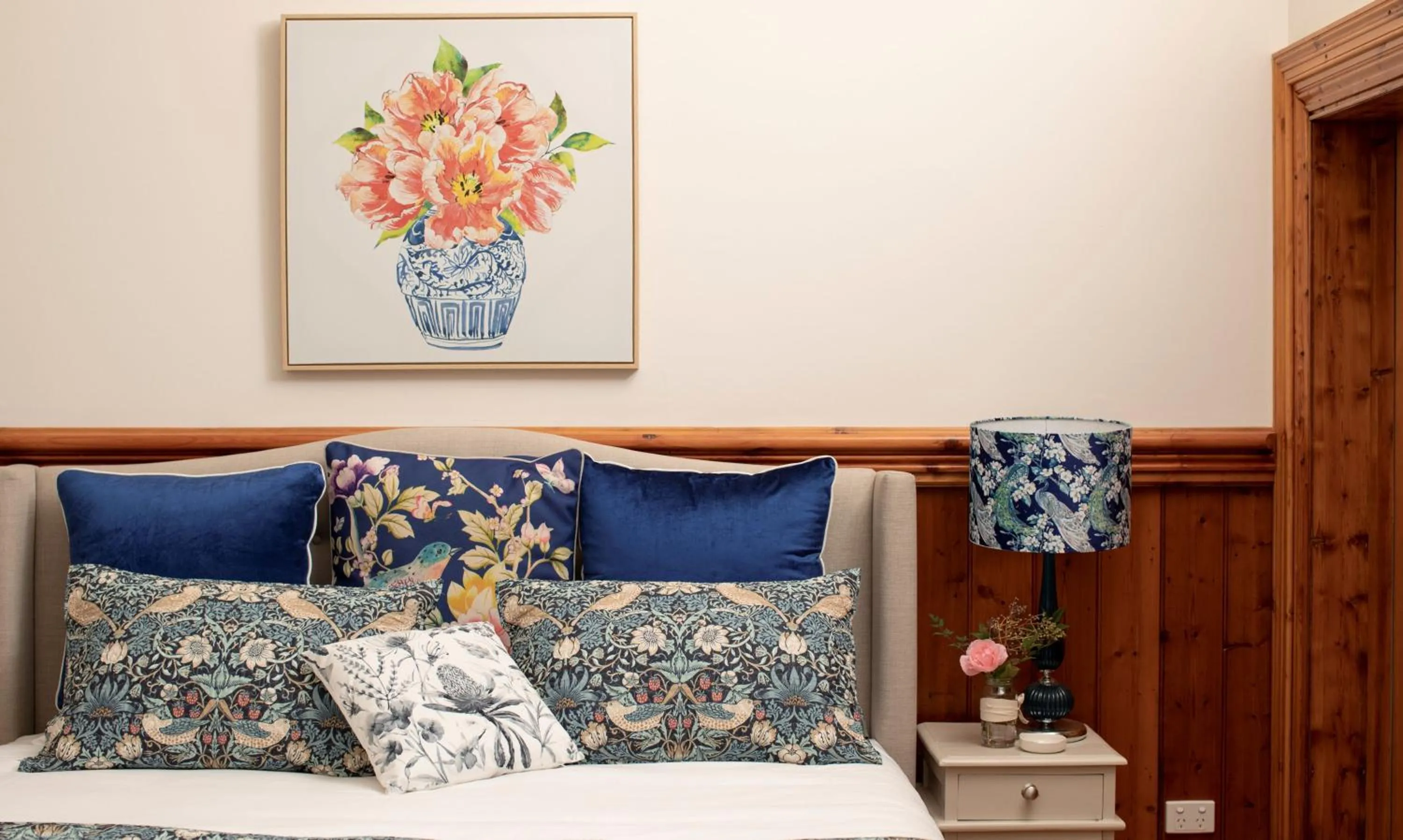 Bed in Summerlands - Country Luxe