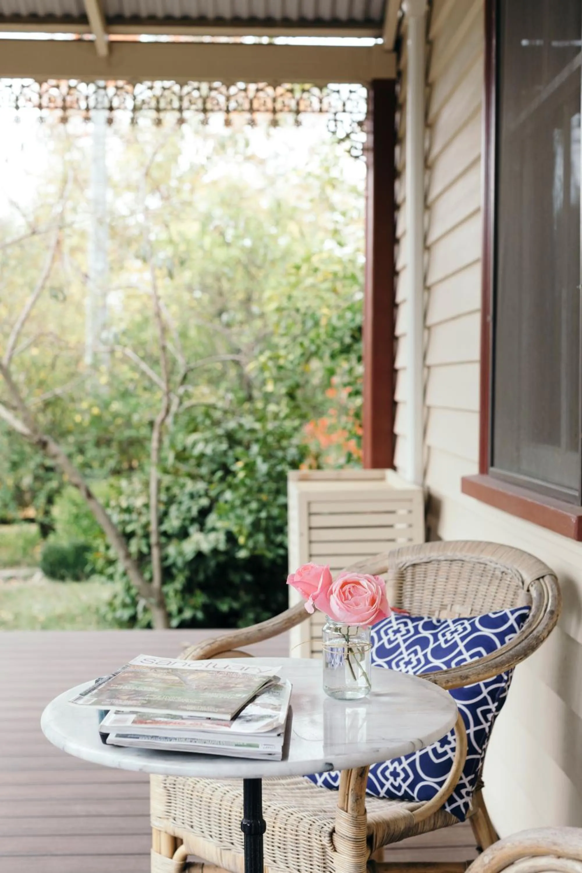 Patio in Summerlands - Country Luxe