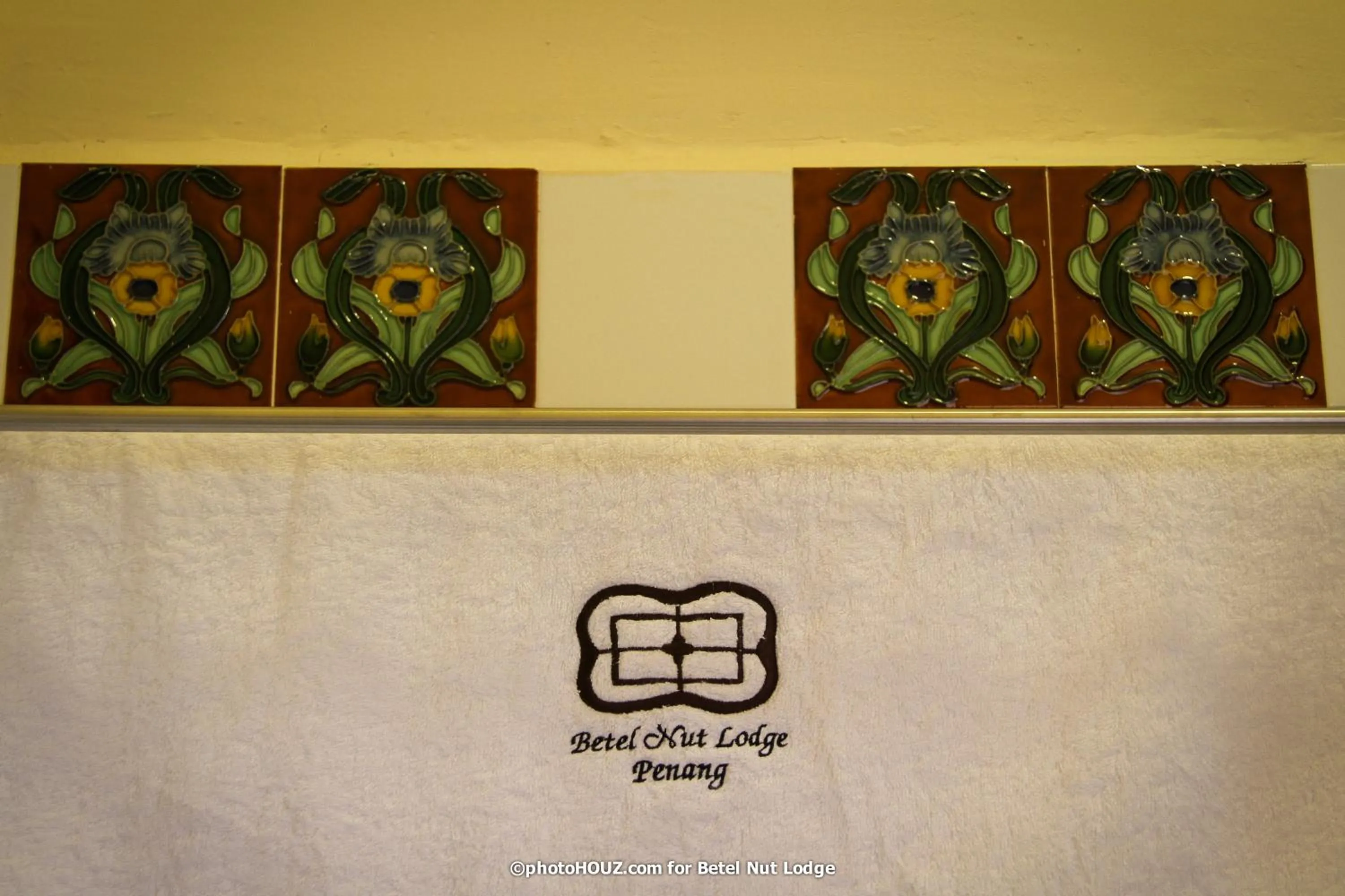 Decorative detail in Betel Nut Lodge