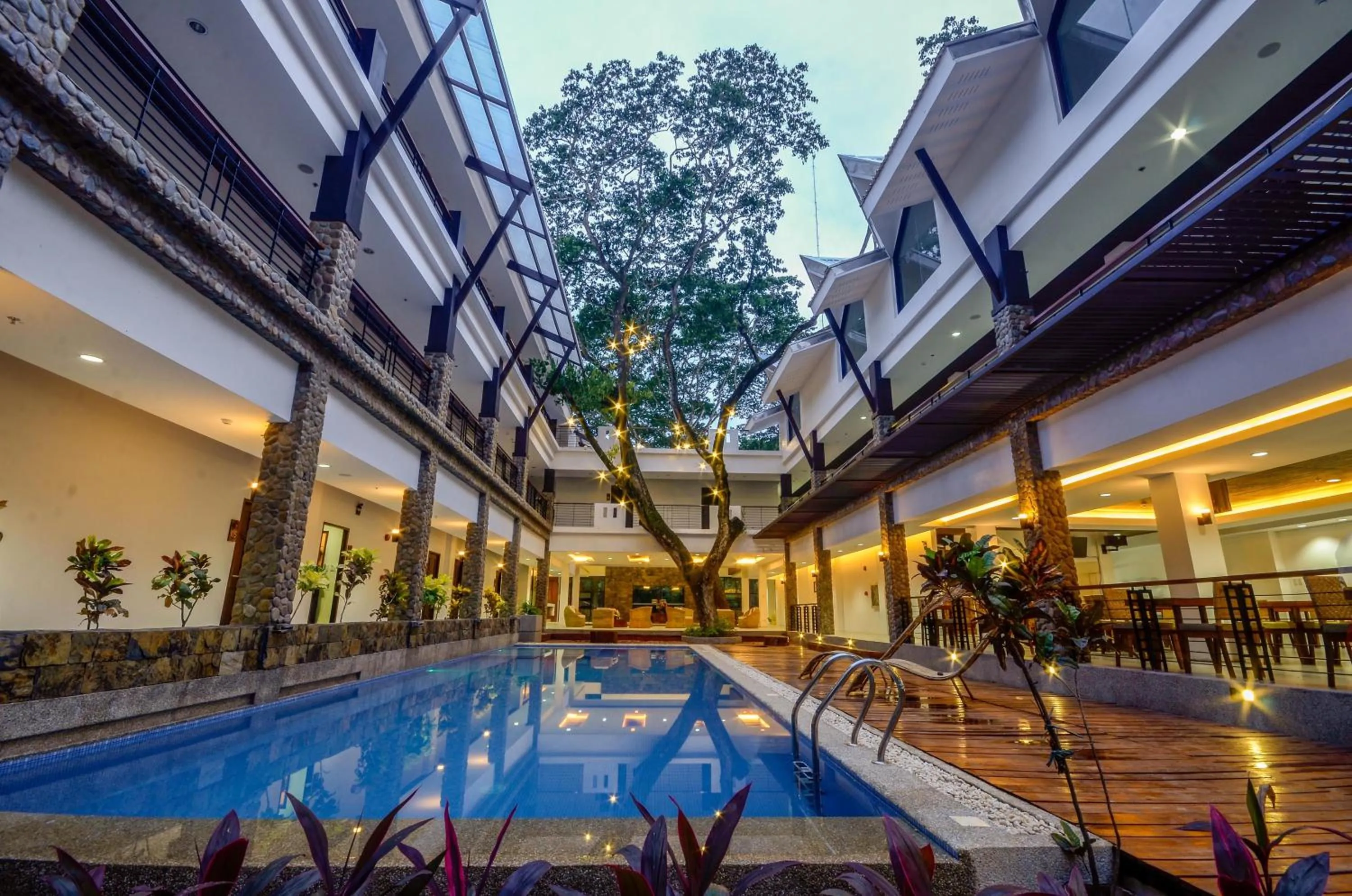 Day in Marianne Hotel