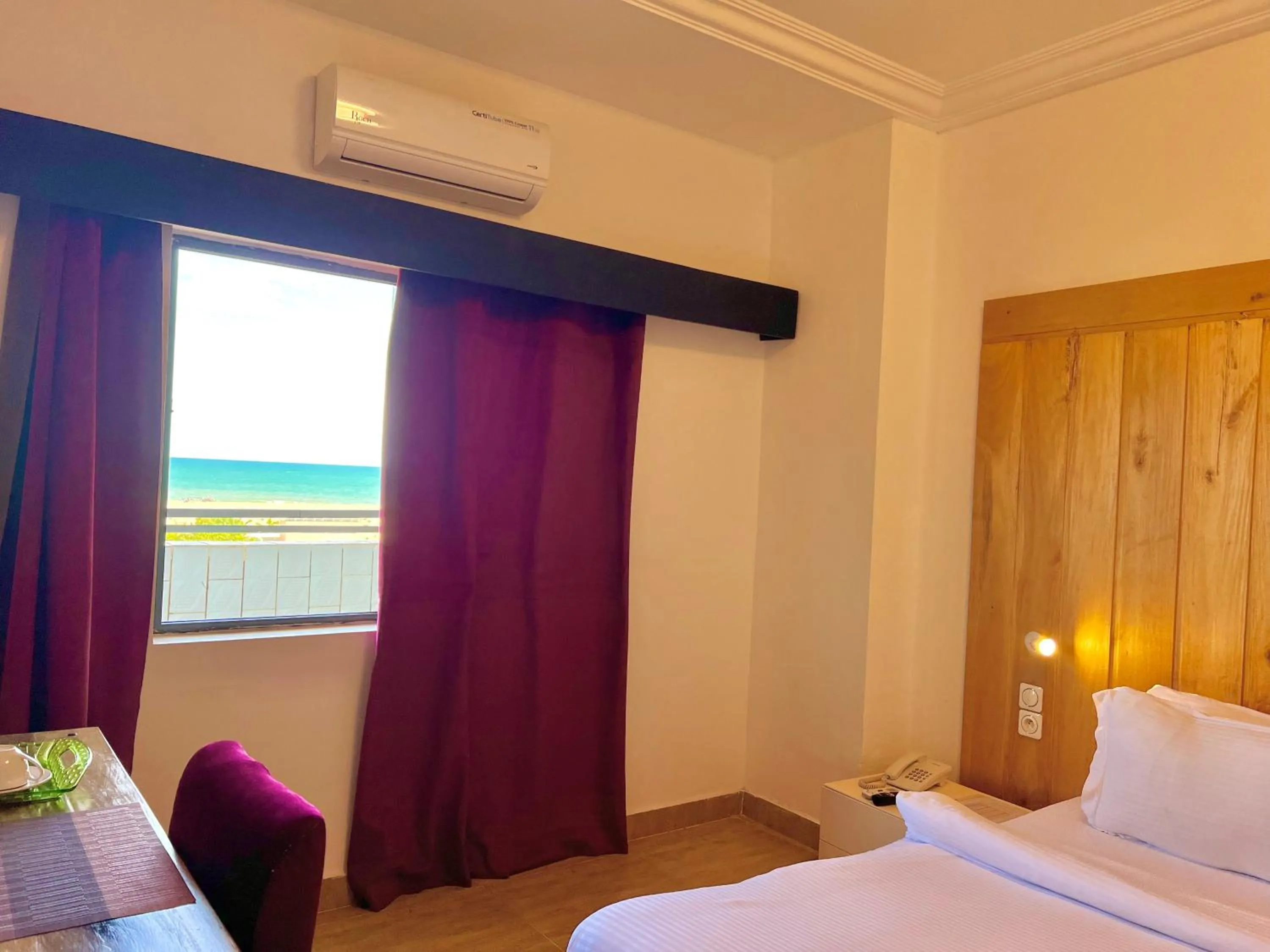 Natural landscape, Bed in Appart Hotel Les orchidees