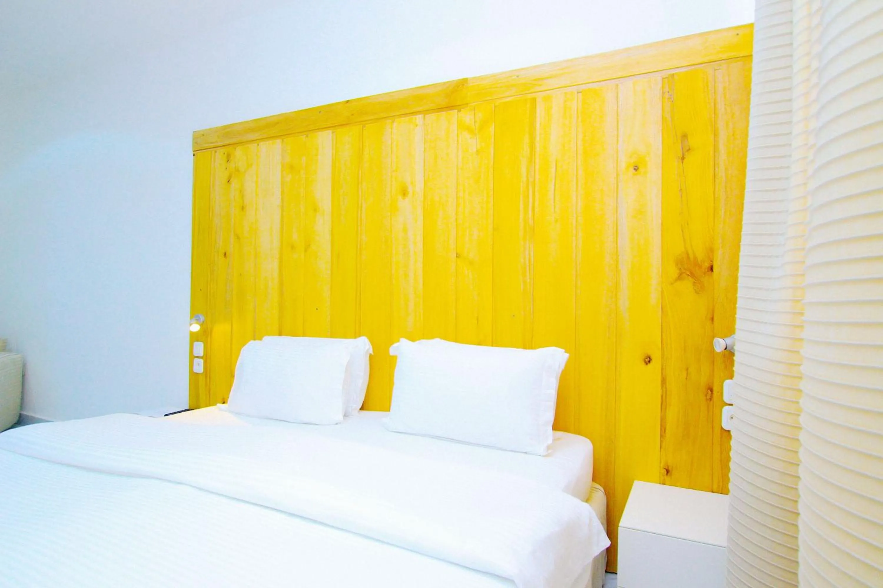 Bed in Appart Hotel Les orchidees