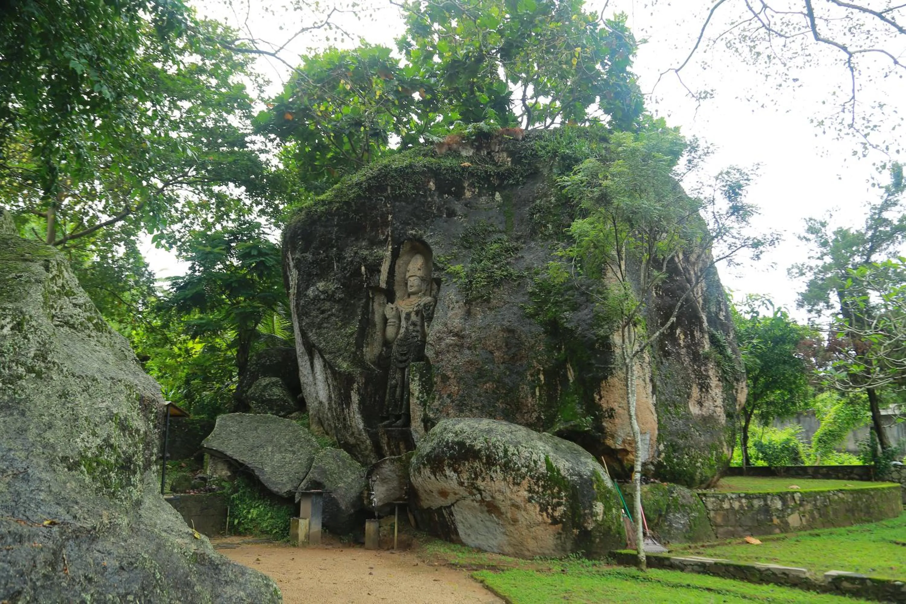 Nearby landmark in Mzion Hotel Weligama