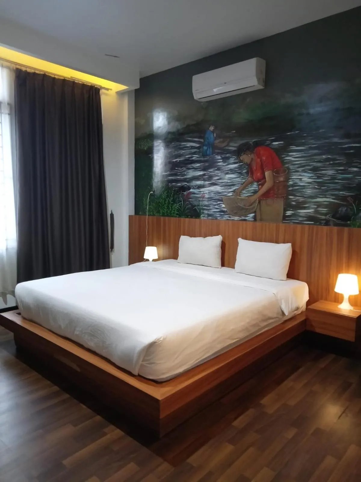 Deluxe King Room in Ladja Hotel Sintang