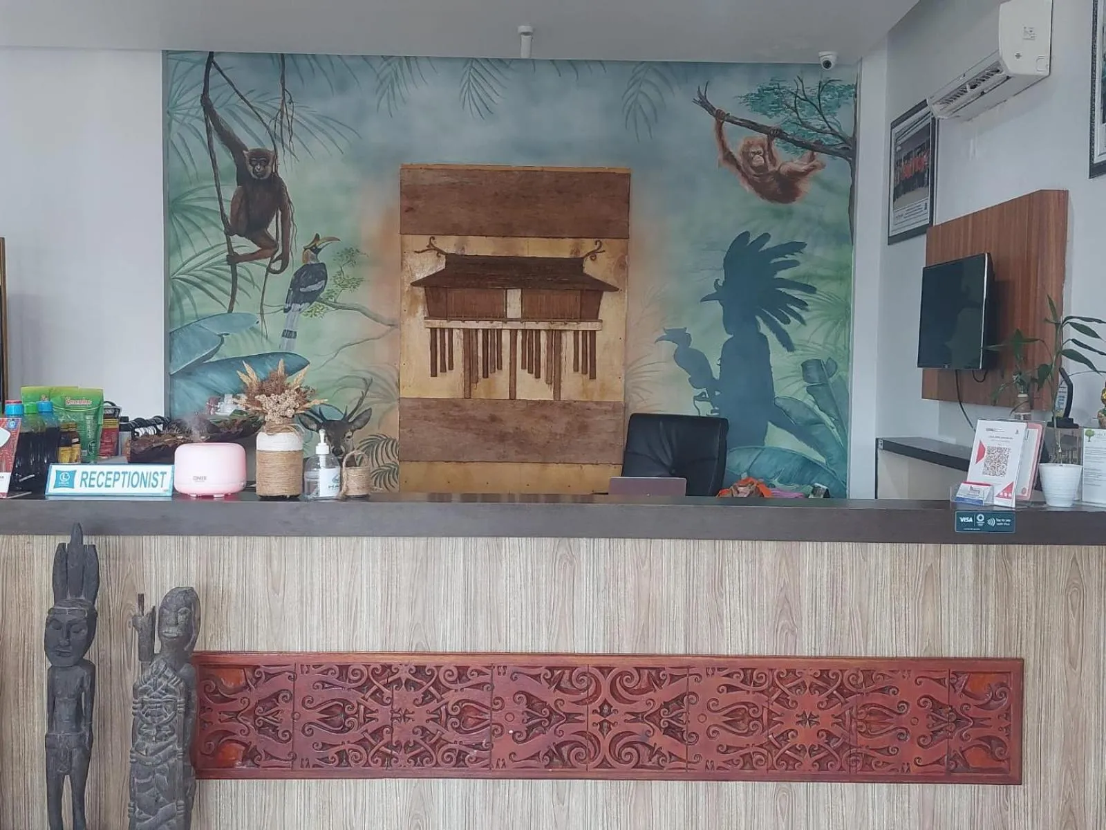 Ladja Hotel Sintang